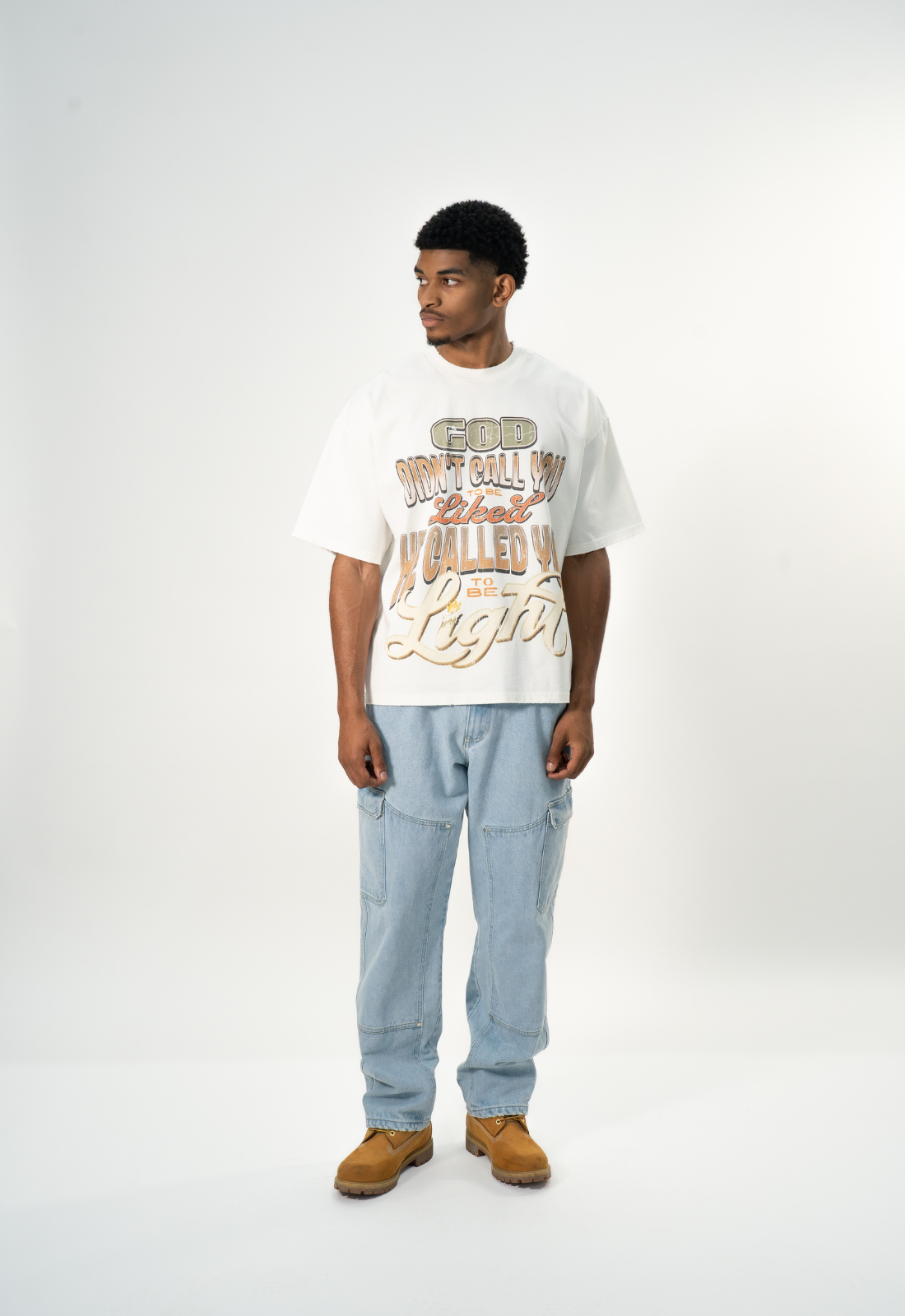 "BE THE LIGHT" BOXY TEE