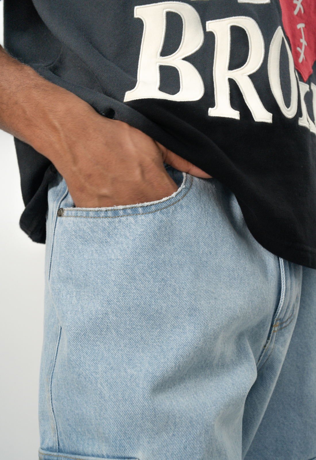 "CARPENTER CARGO" DENIM JEANS