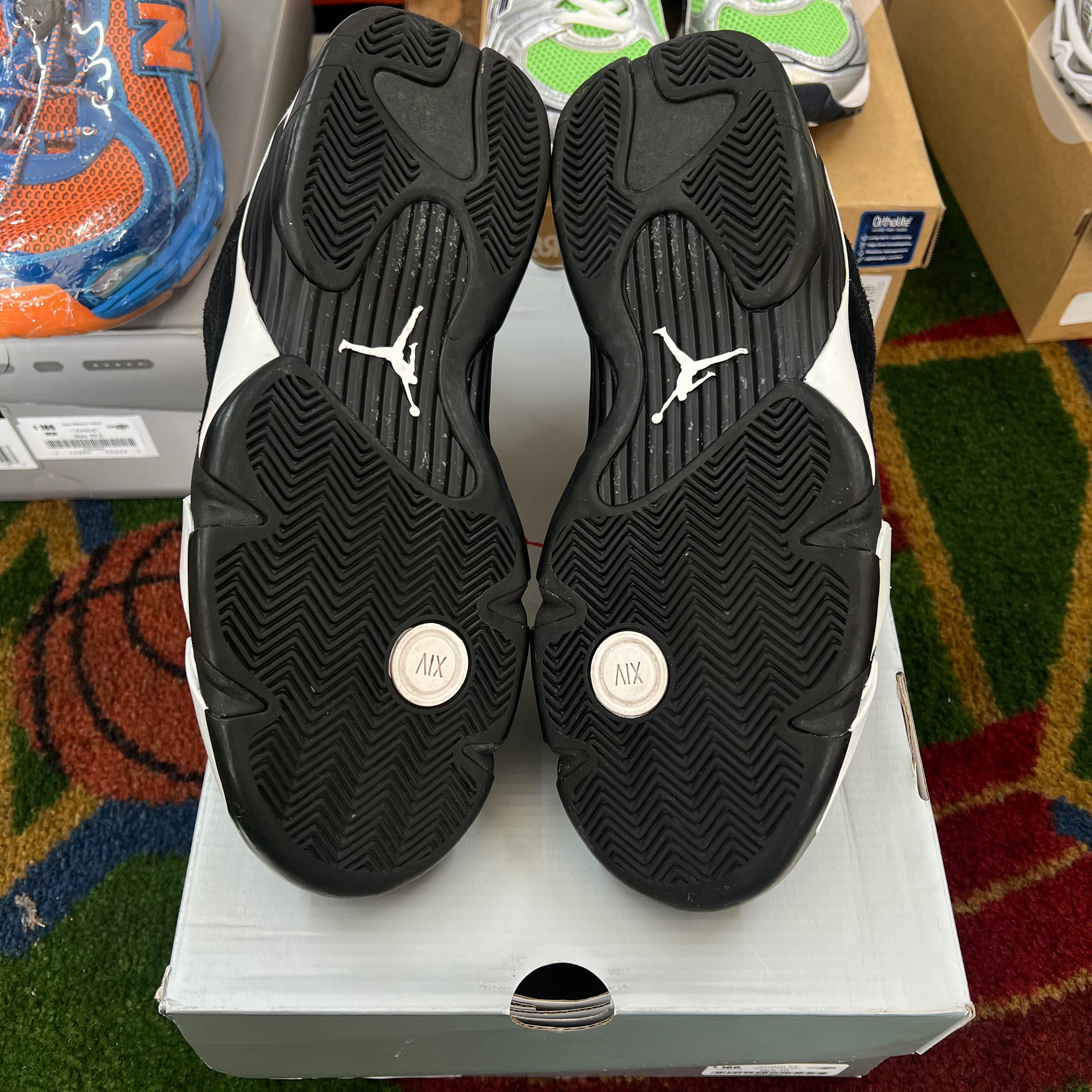 Jordan 14 “Black/White” Size 10
