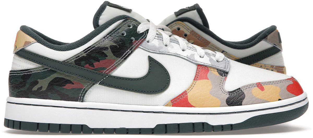 Nike Dunk Low SE Sail Multi-Camo