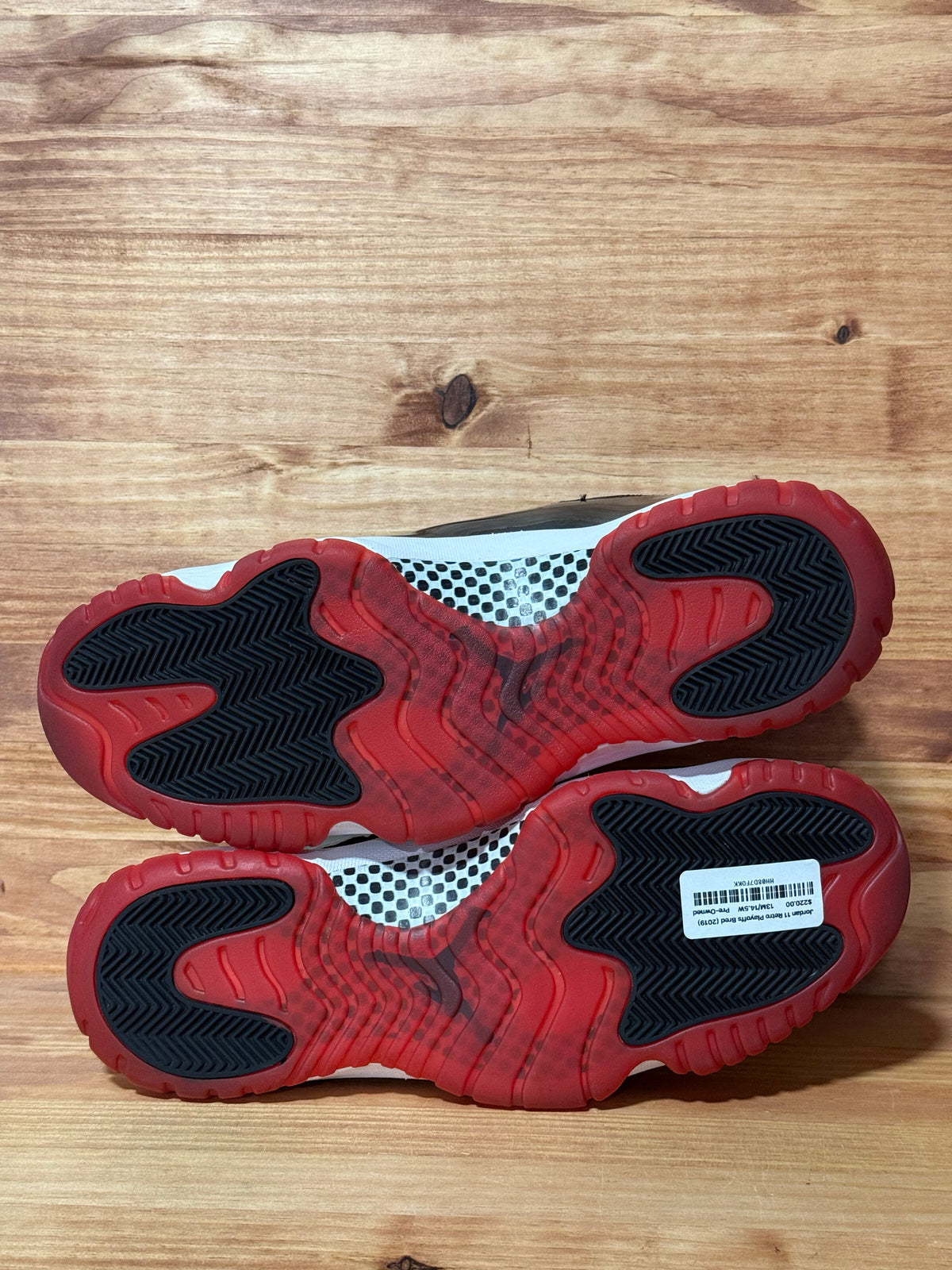 Jordan 11 Retro Playoffs Bred (2019)