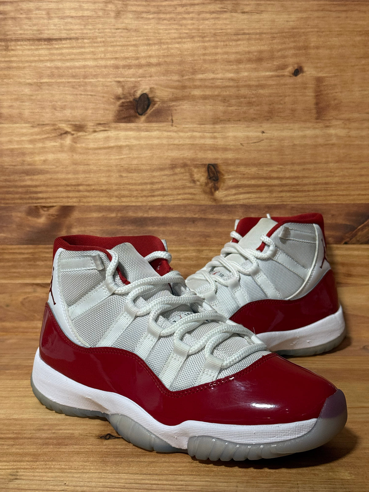Jordan 11 Retro Cherry (2022)