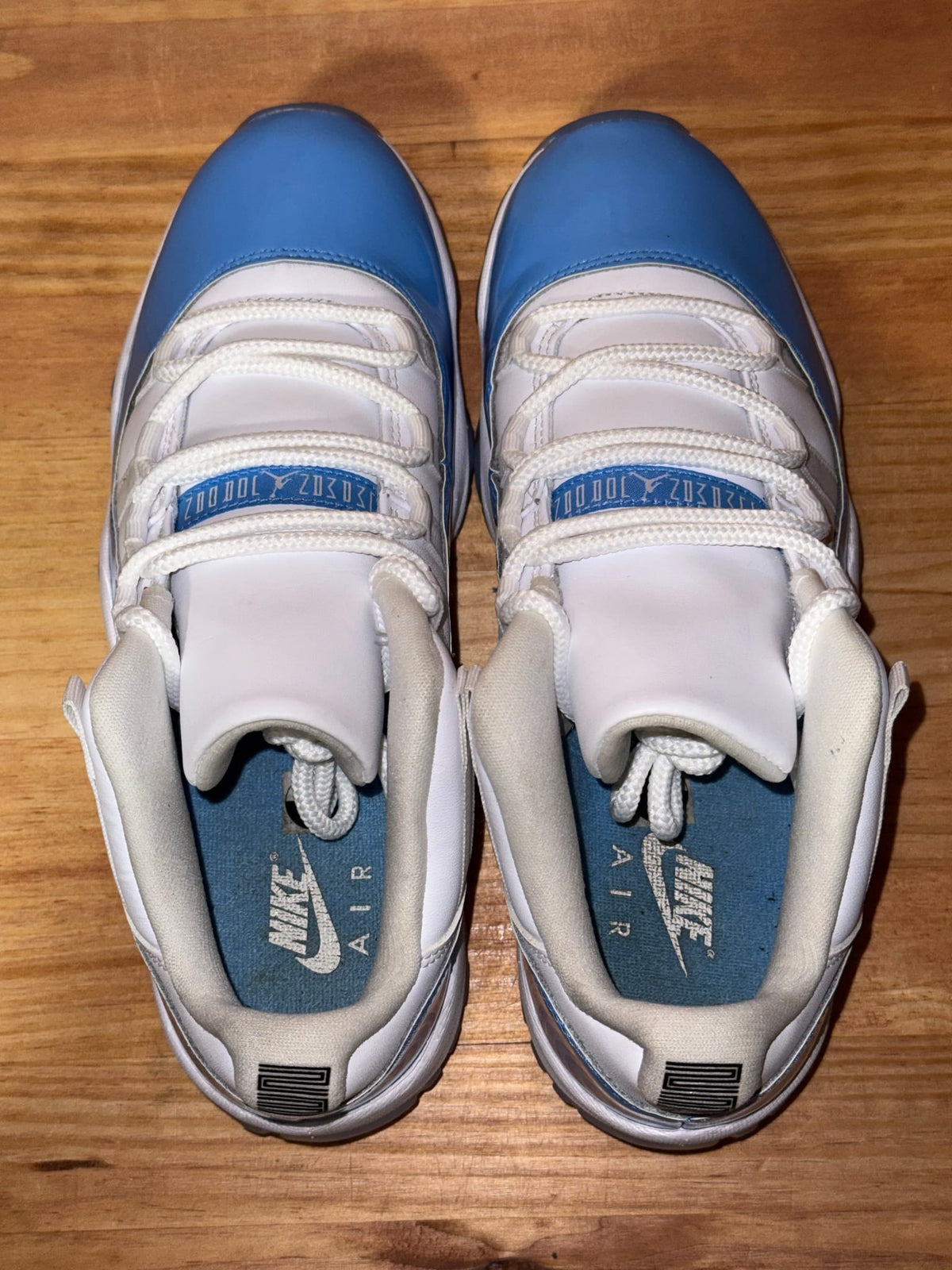Jordan 11 Retro Low University Blue (2026) - Size 9