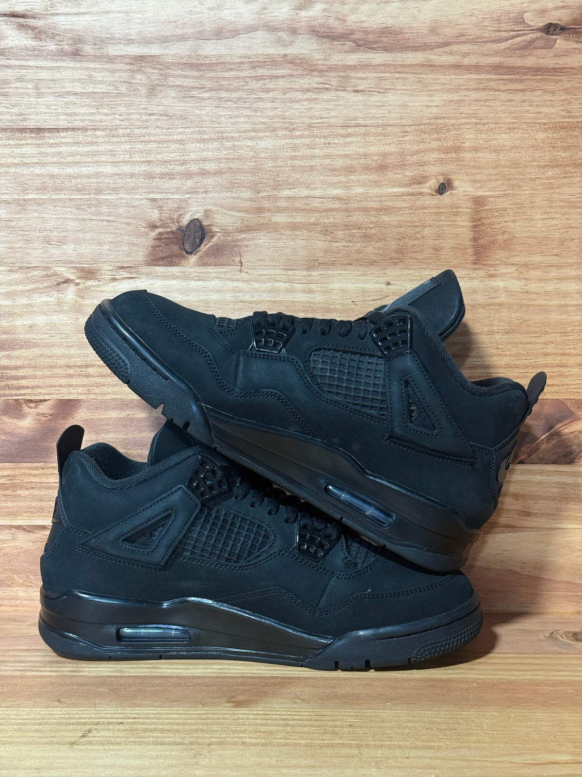 Jordan 4 Retro Black Cat (2025)