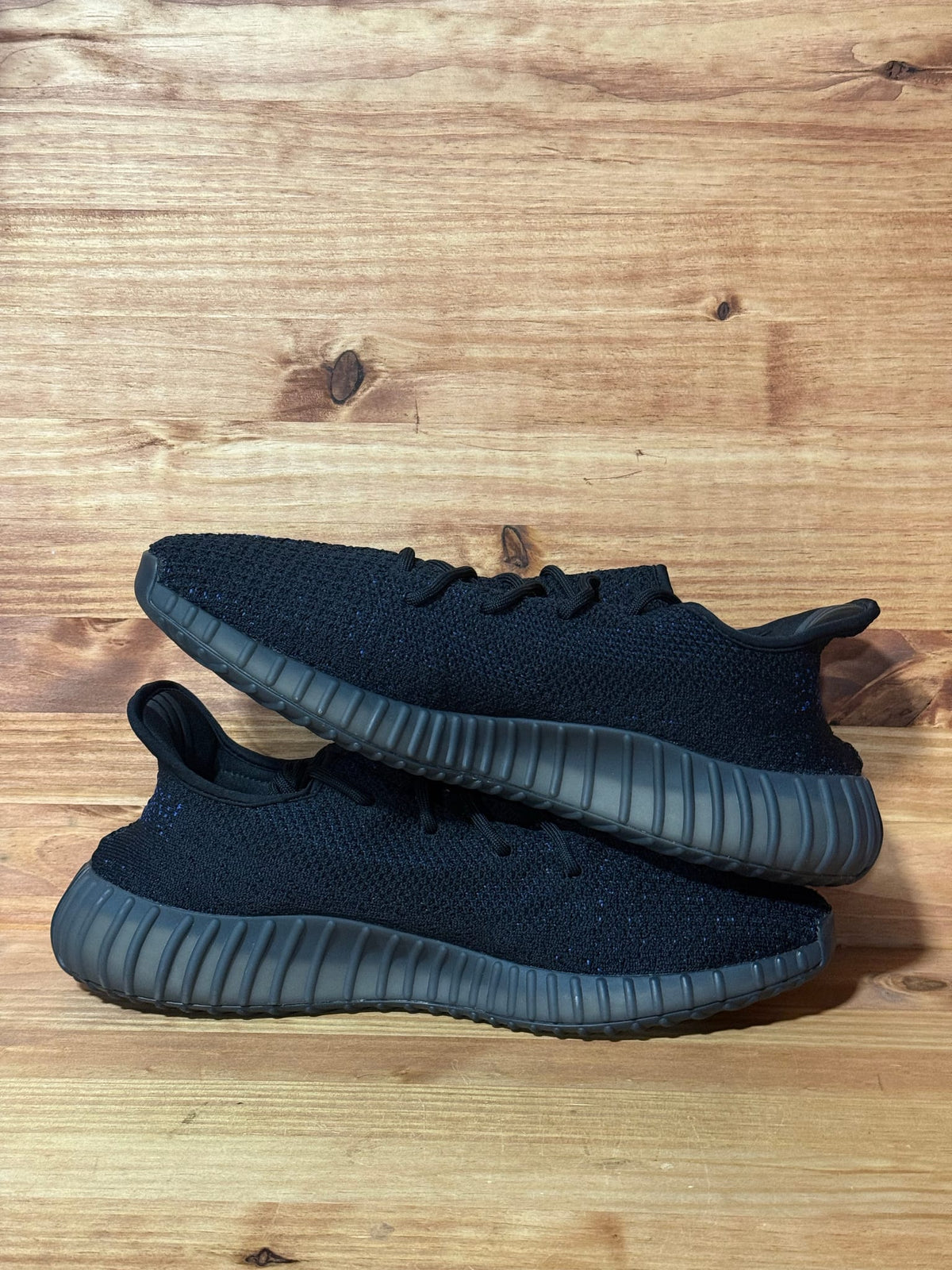 adidas Yeezy Boost 350 V2 Dazzling Blue - Size 14