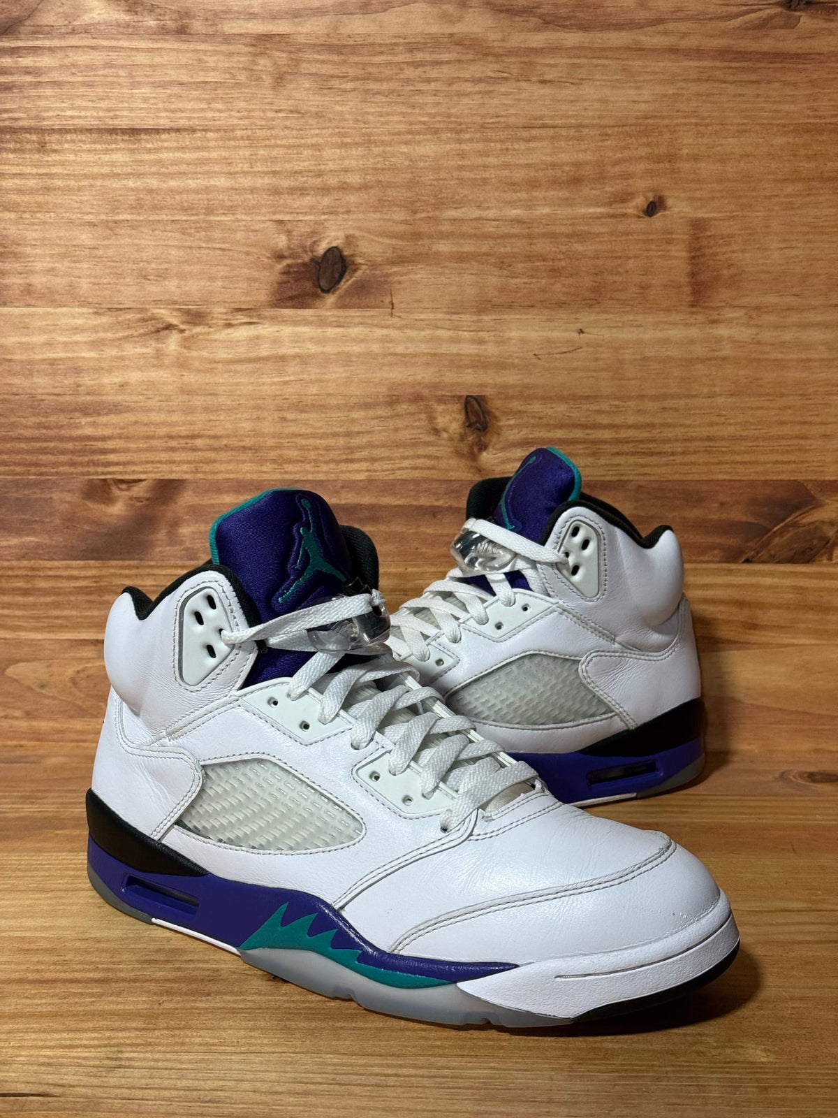 Jordan 5 Retro Grape (2025) - Size 9.5