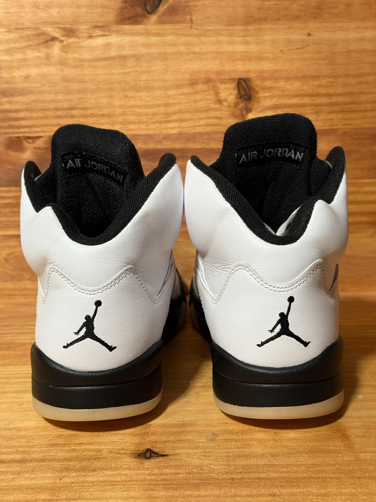 Jordan 5 Retro Reverse Metallic - Size 8.5