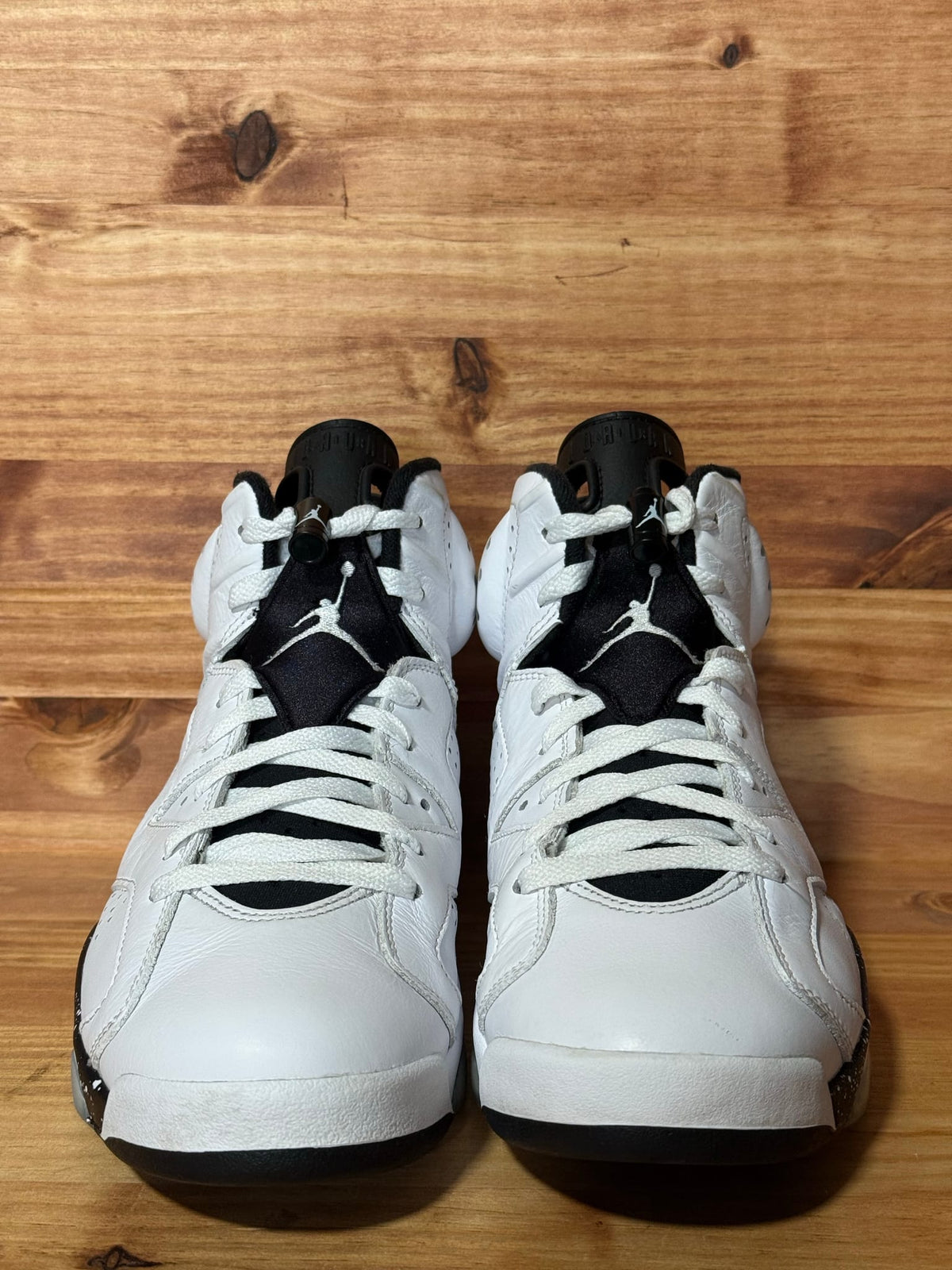 Jordan 6 Retro Reverse Oreo - Size 11