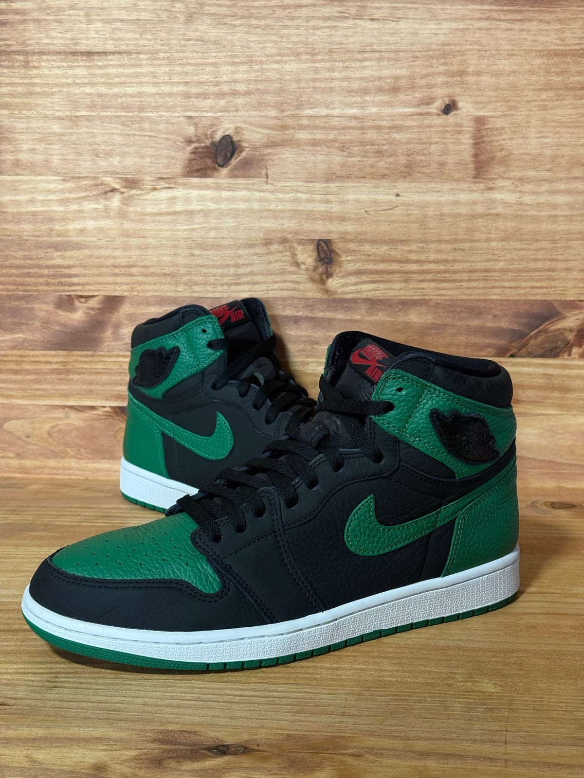Jordan 1 Retro High Pine Green Black - Size 10.5