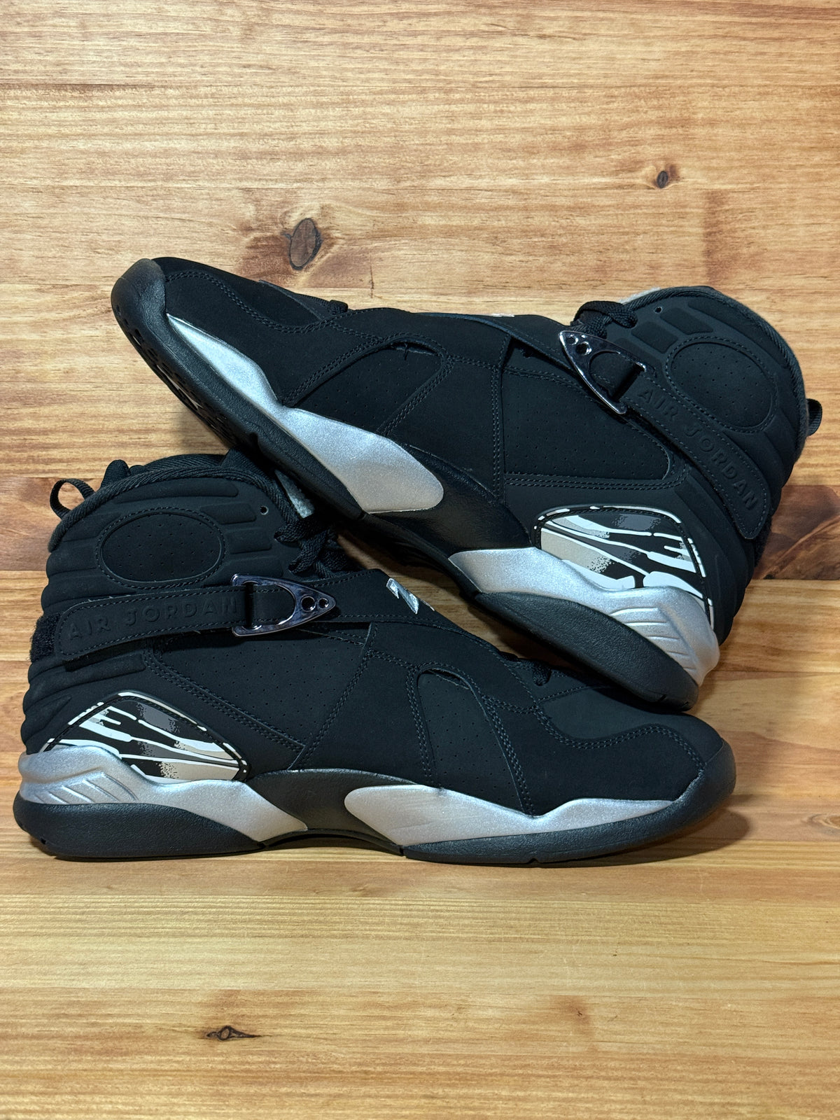 Jordan 8 Retro Chrome (2026)