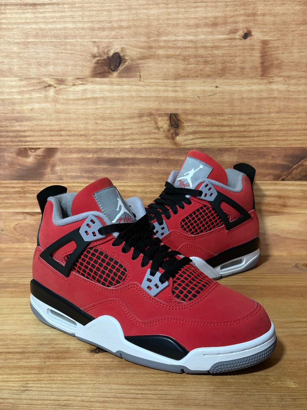 Jordan 4 Retro Toro Bravo (2026) (GS) - Size 7Y