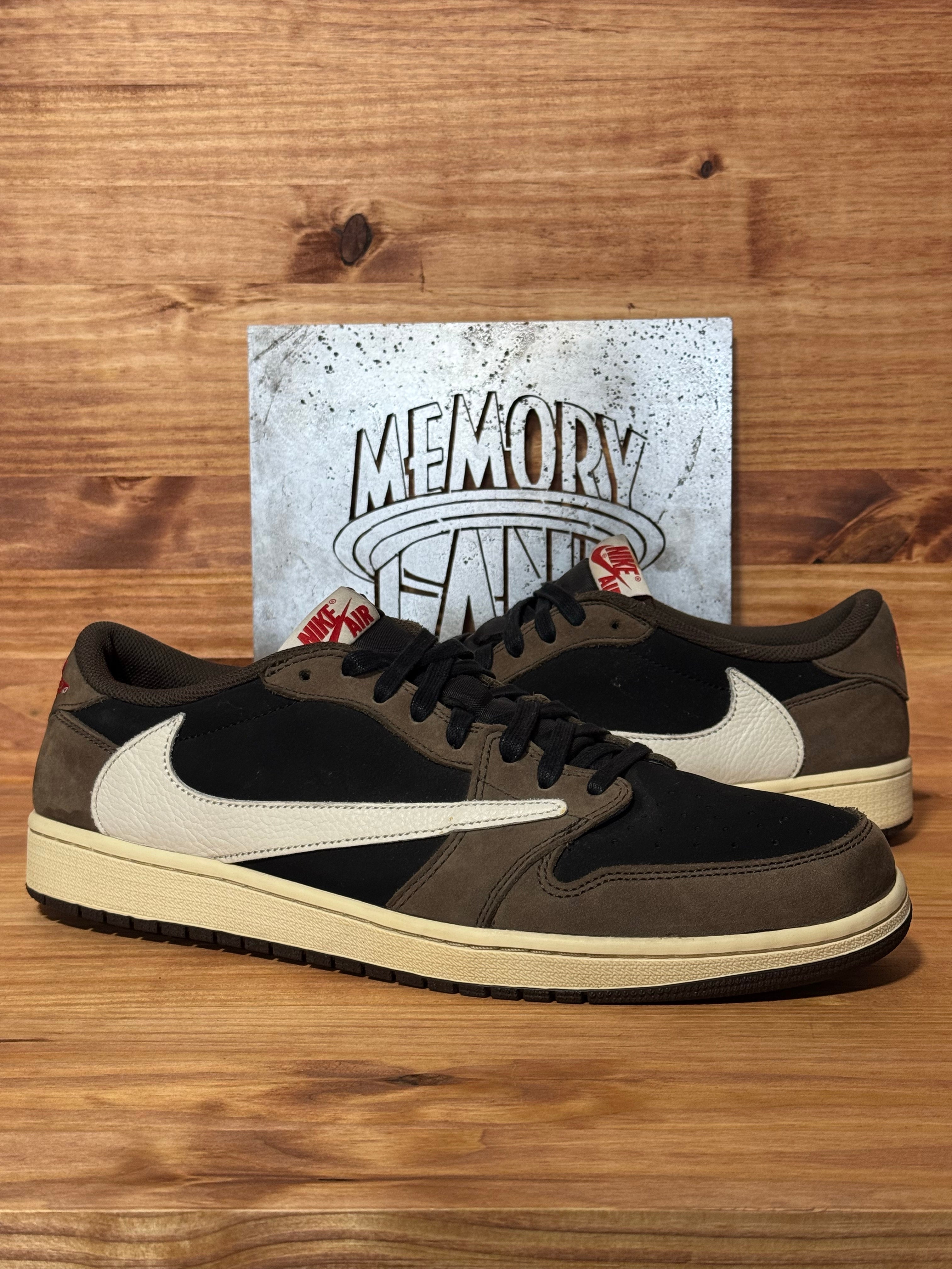Jordan 1 Retro Low OG SP Travis Scott Mocha