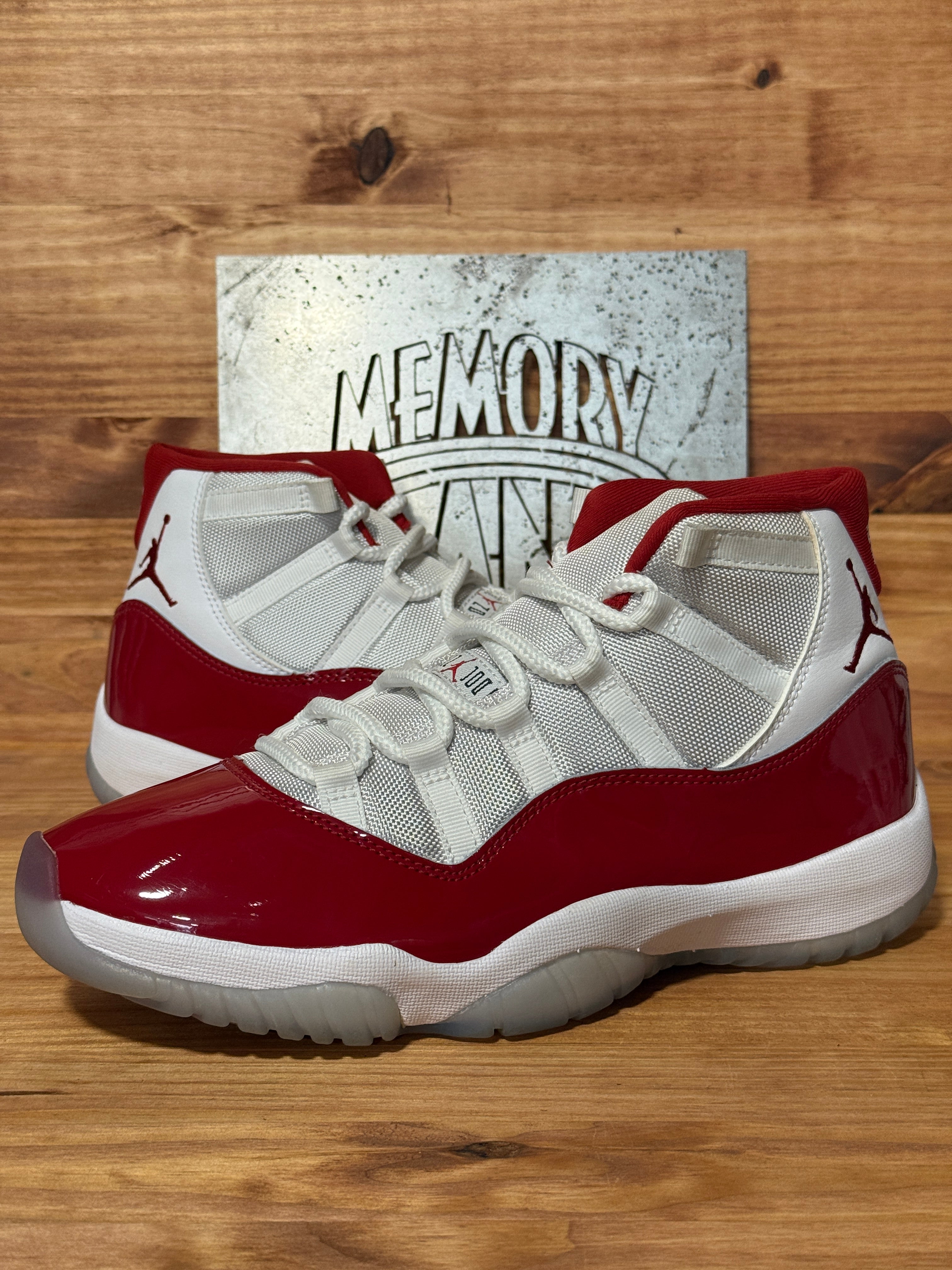 Jordan 11 Retro Cherry (2022)