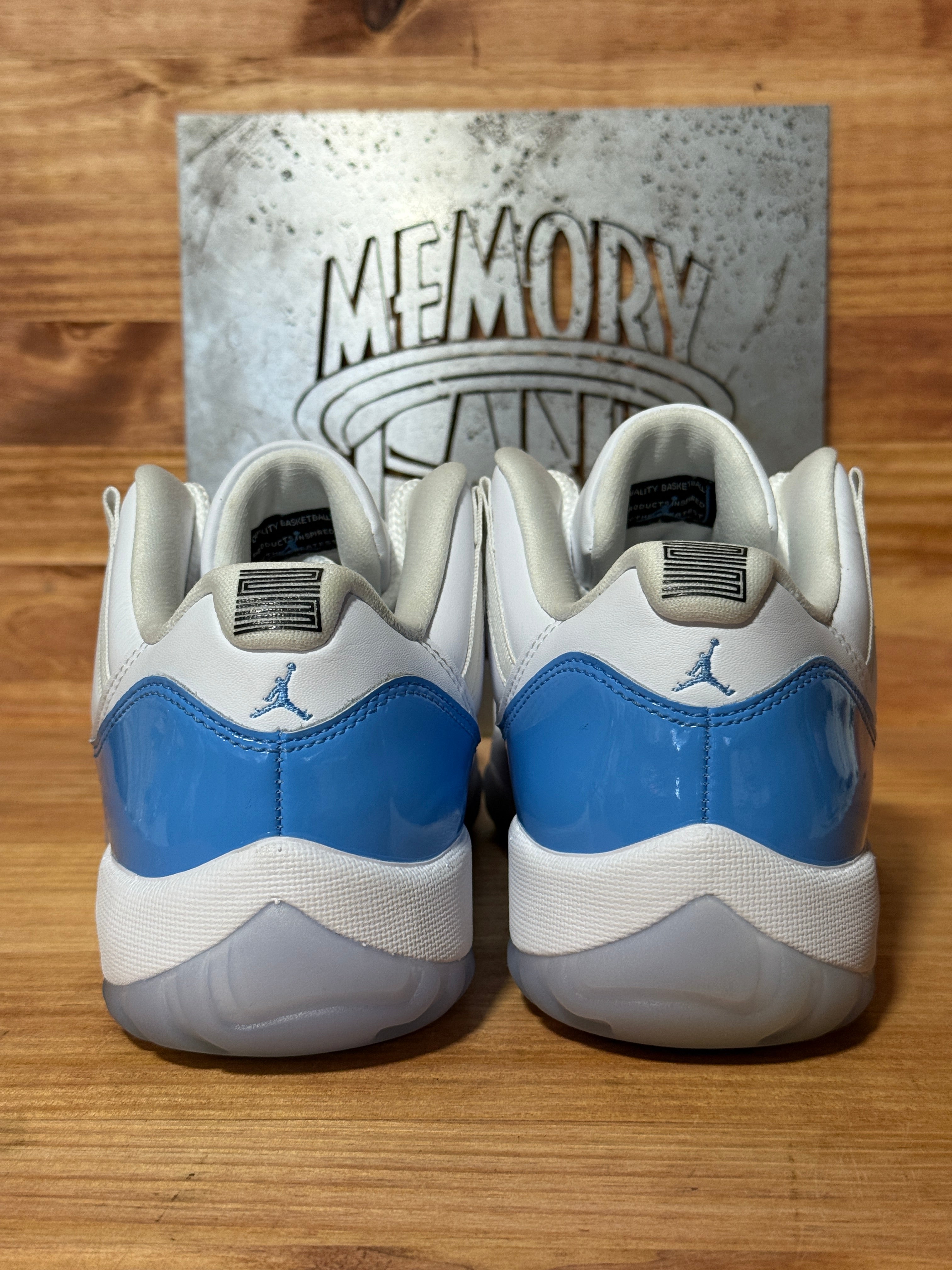Jordan 11 Retro Low University Blue (2026)