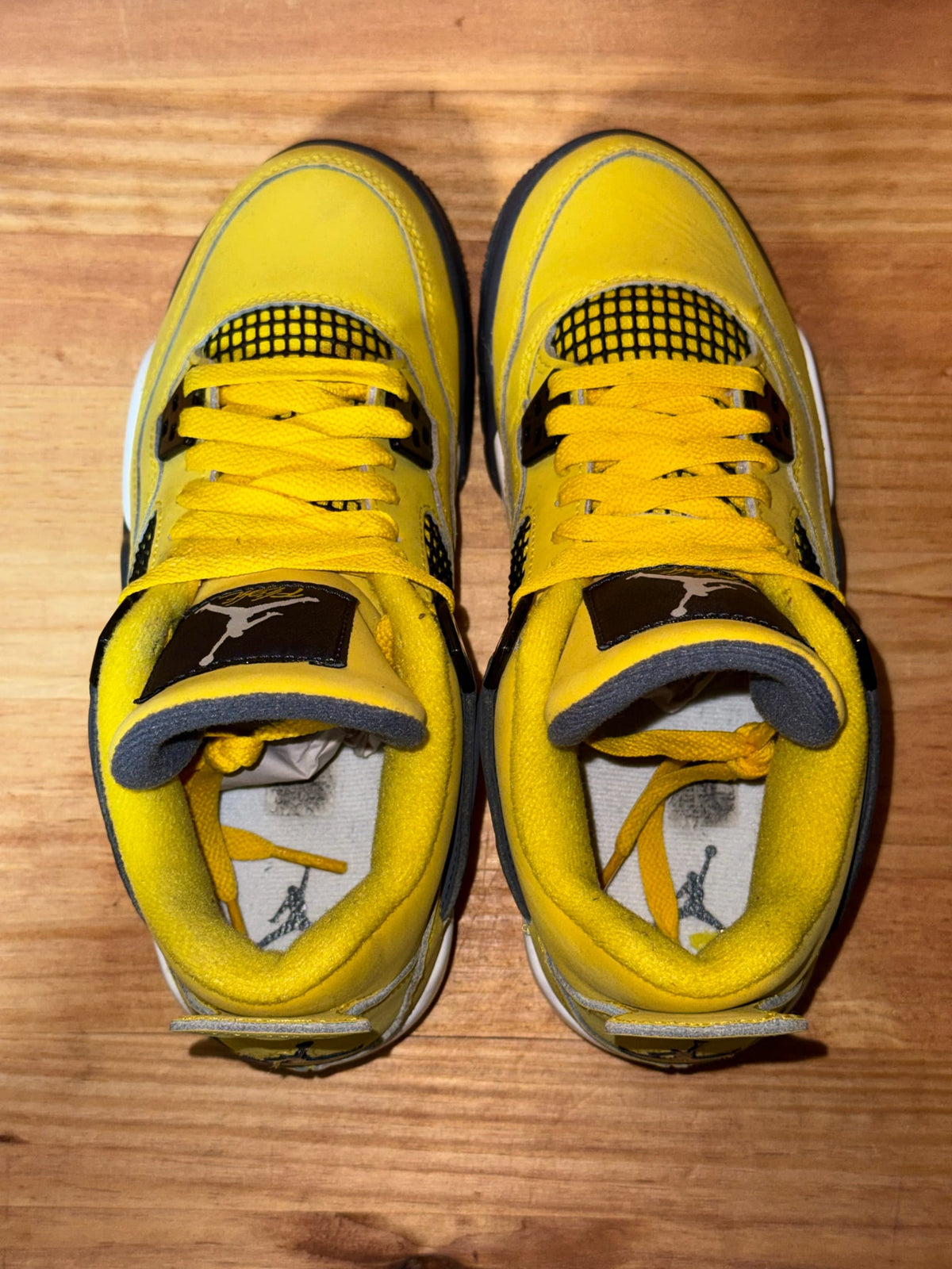 Jordan 4 Retro Lightning (2021) (GS) - Size 5Y