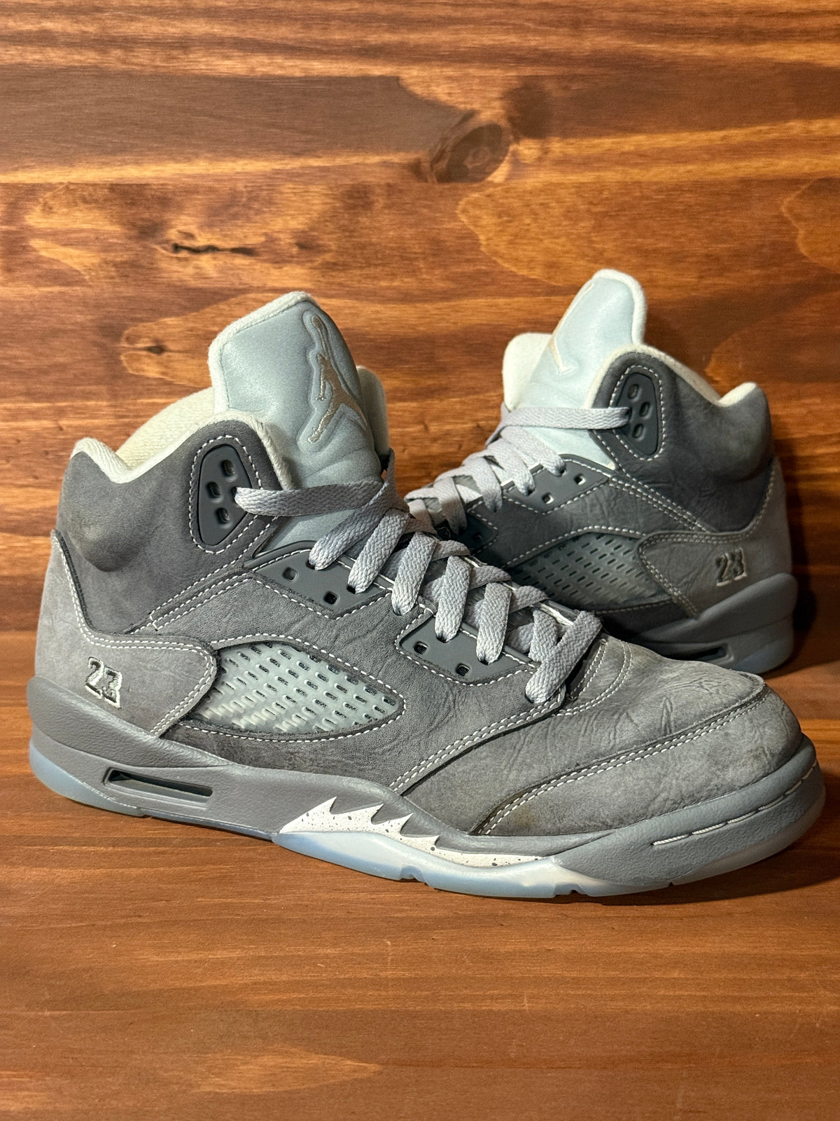 Jordan 5 Retro Wolf Grey (2026) (GS) Size 7Y