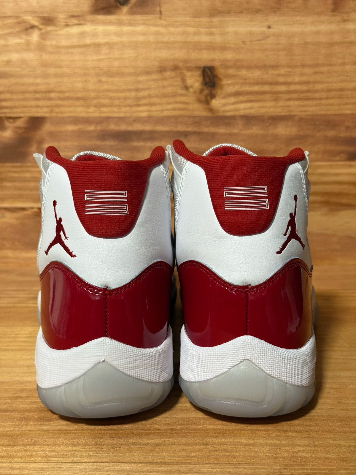 Jordan 11 Retro Cherry (2022)