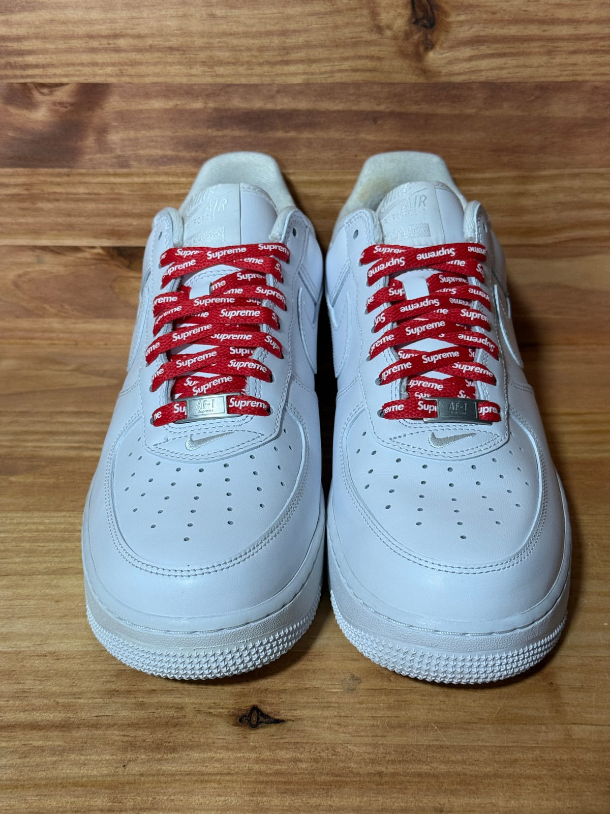 Nike Air Force 1 Low Supreme White - Size 10