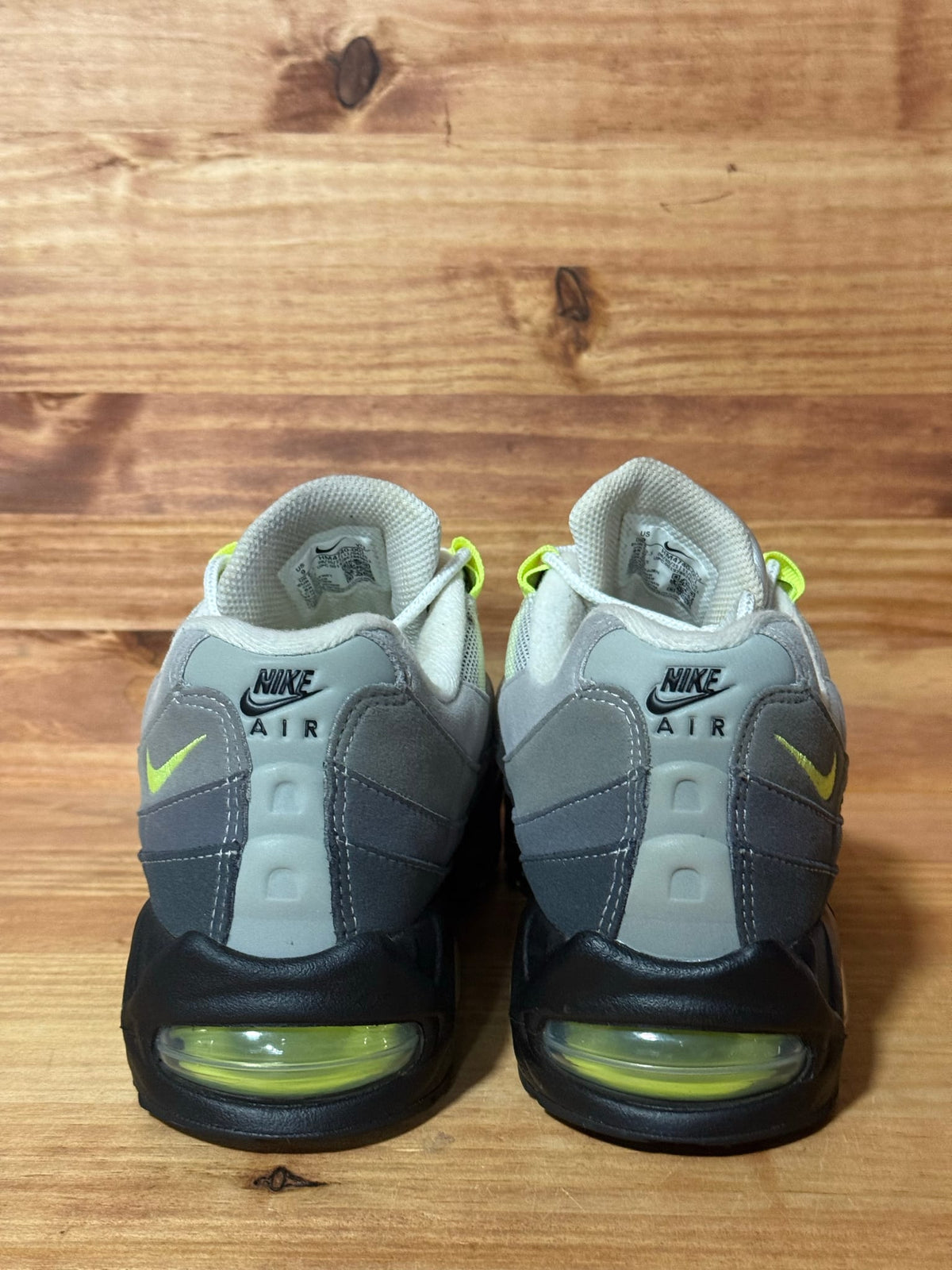 Nike Air Max 95 OG Big Bubble Neon (2025/2026) - Size 9