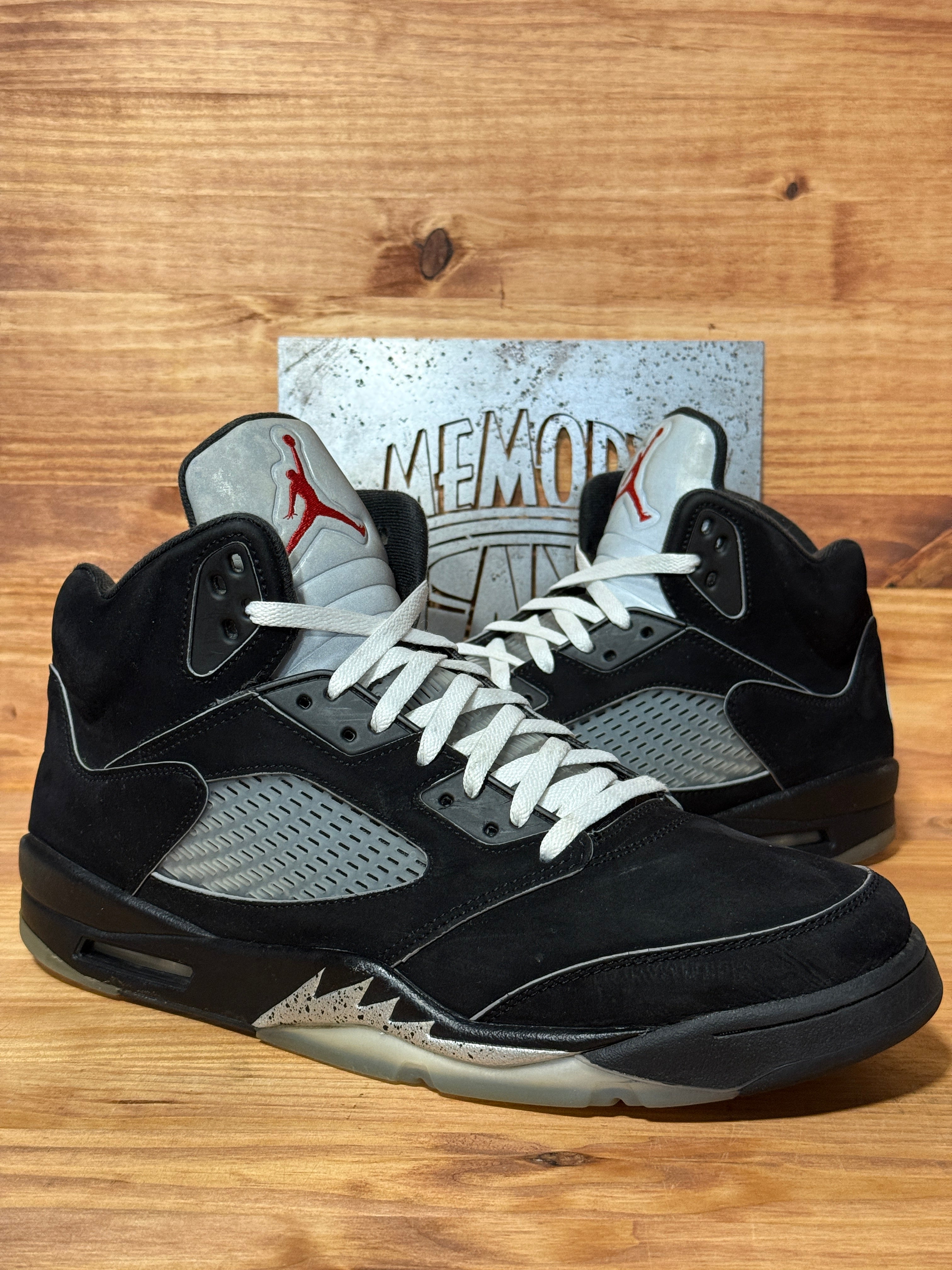 Jordan 5 Retro OG Black Metallic Reimagined