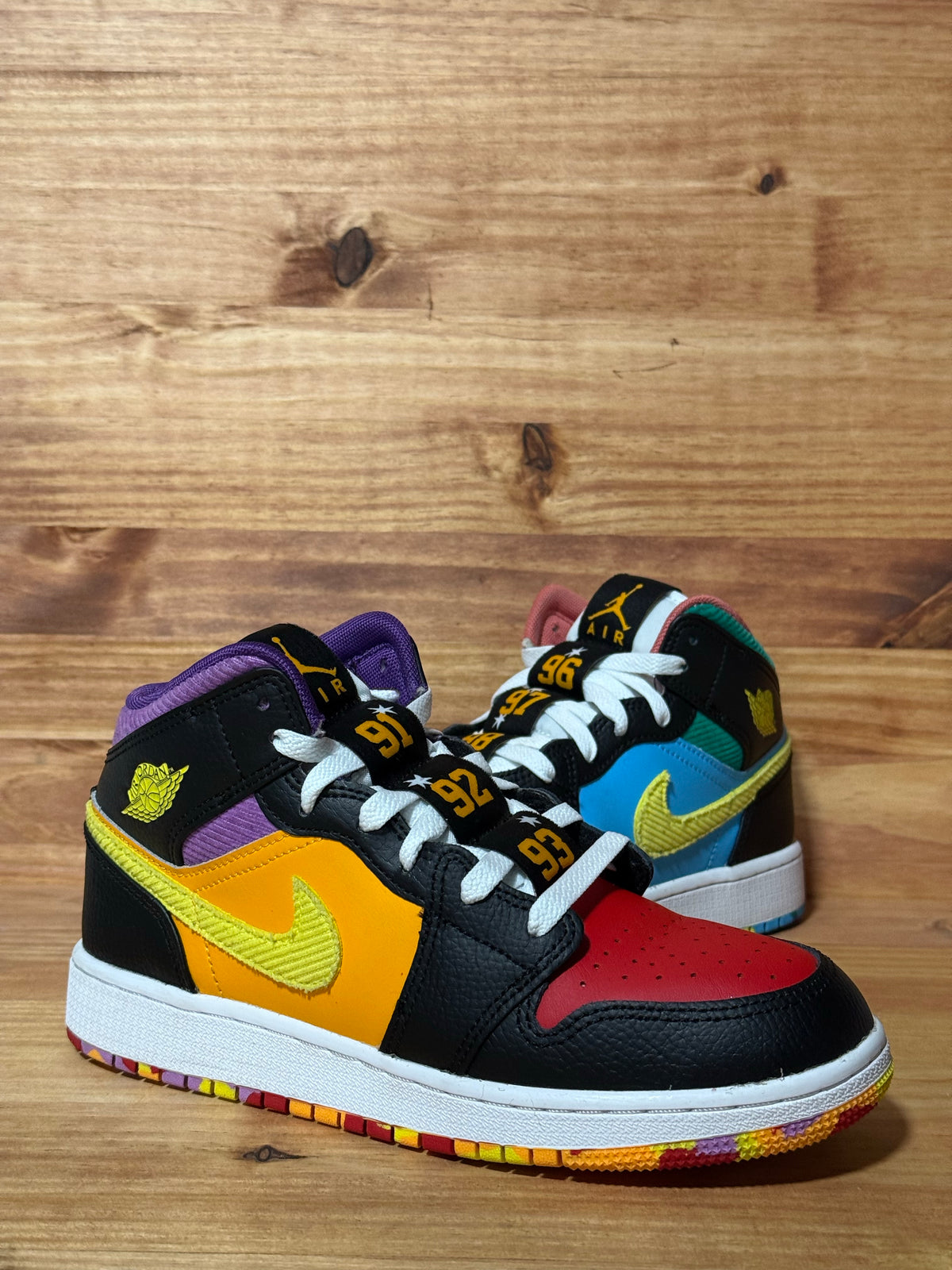 Jordan 1 Mid SS Six Championships (GS)