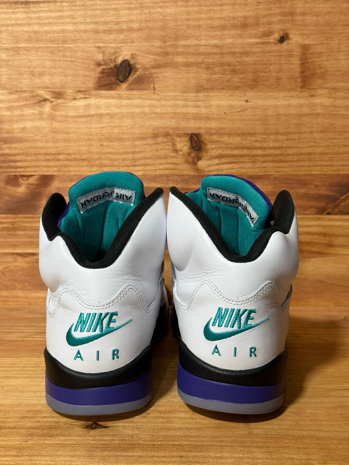 Jordan 5 Retro Grape (2025) - Size 10.5