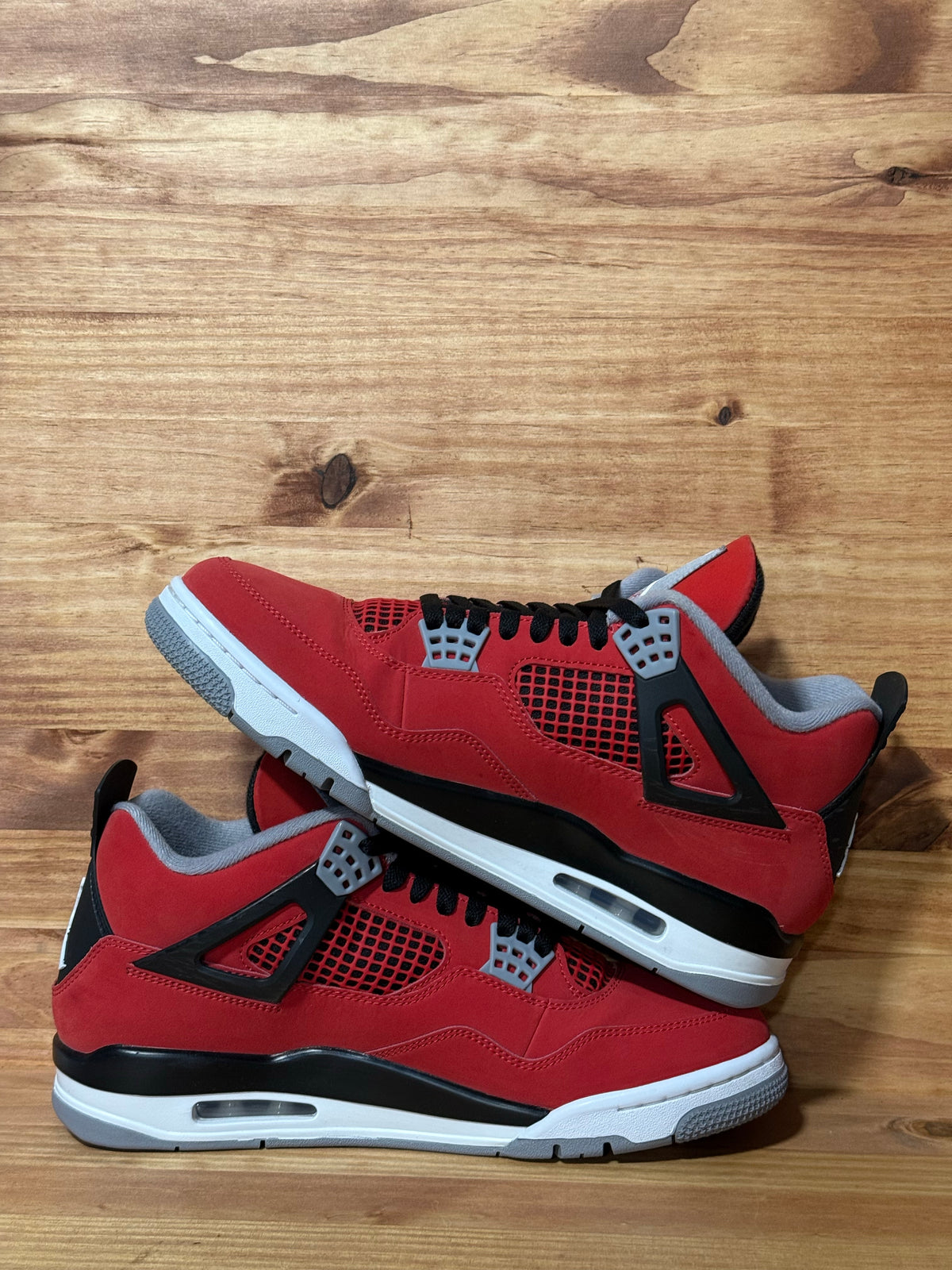 Jordan 4 Retro Toro Bravo (2026)