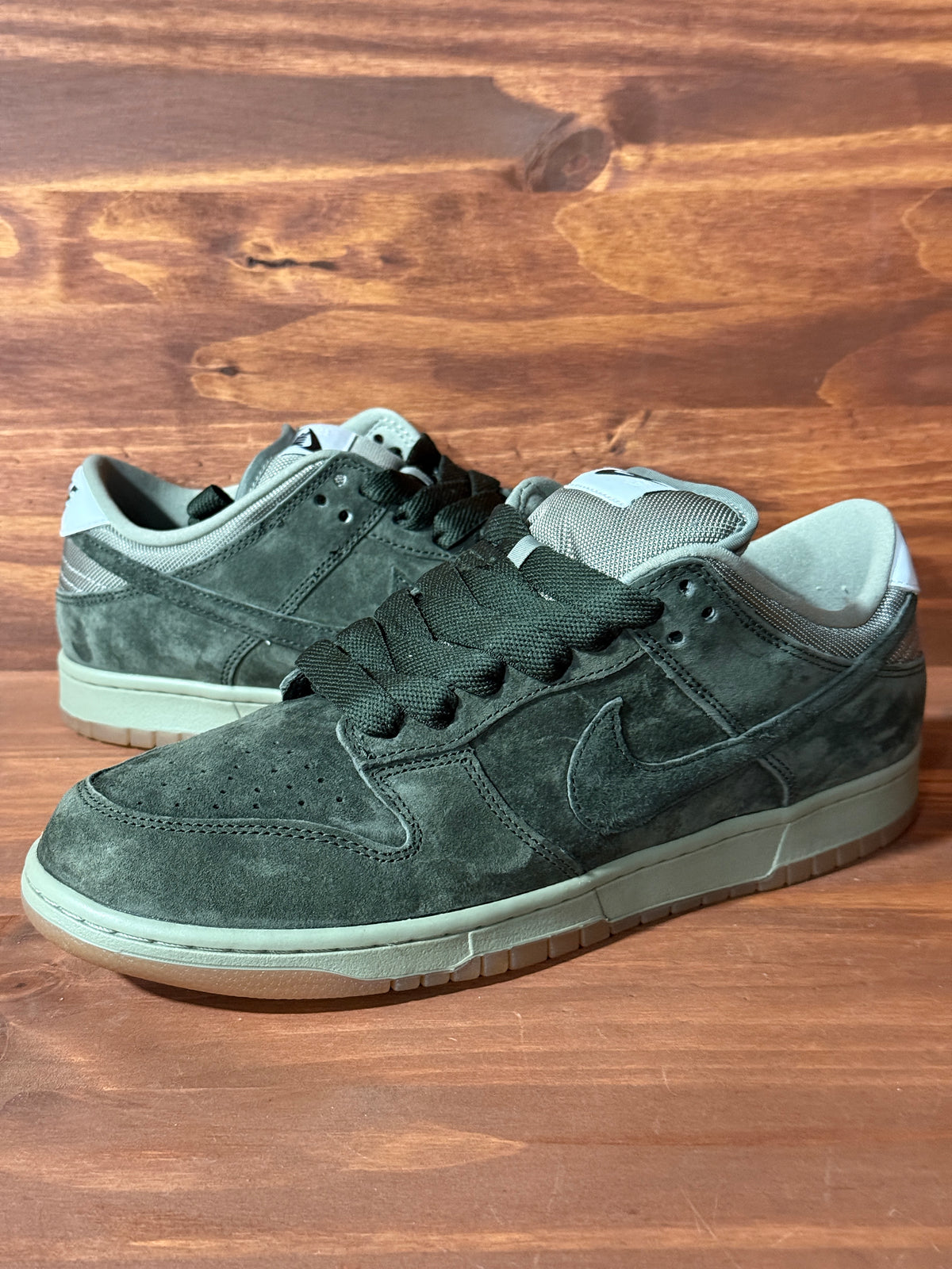 Nike SB Dunk Low Pro B Sequoia Size 11