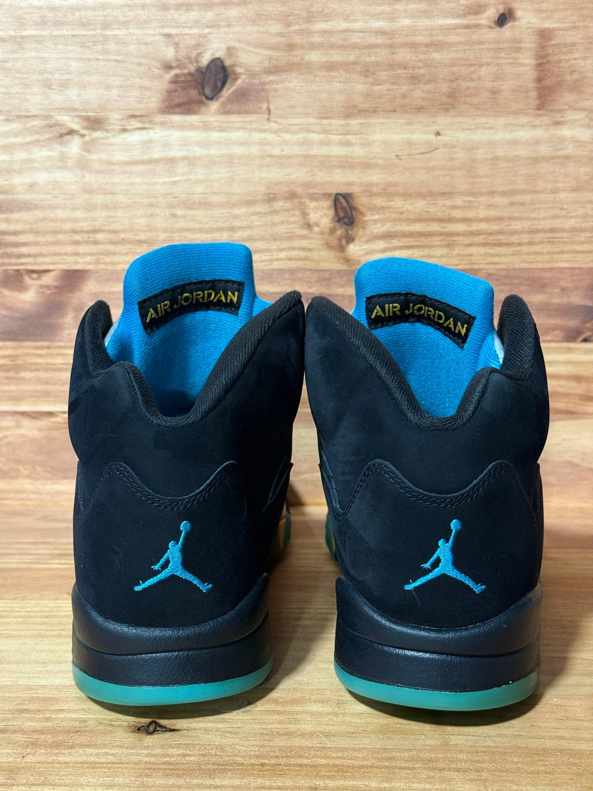 Jordan 5 Retro Aqua - Size 10.5