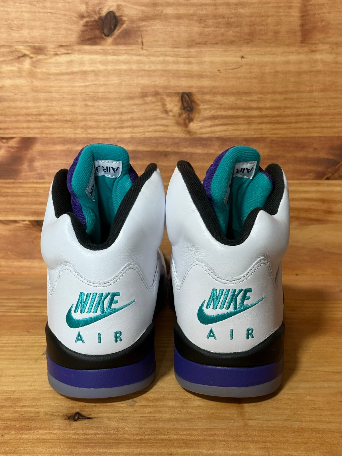 Jordan 5 Retro Grape (2025) - Size 9