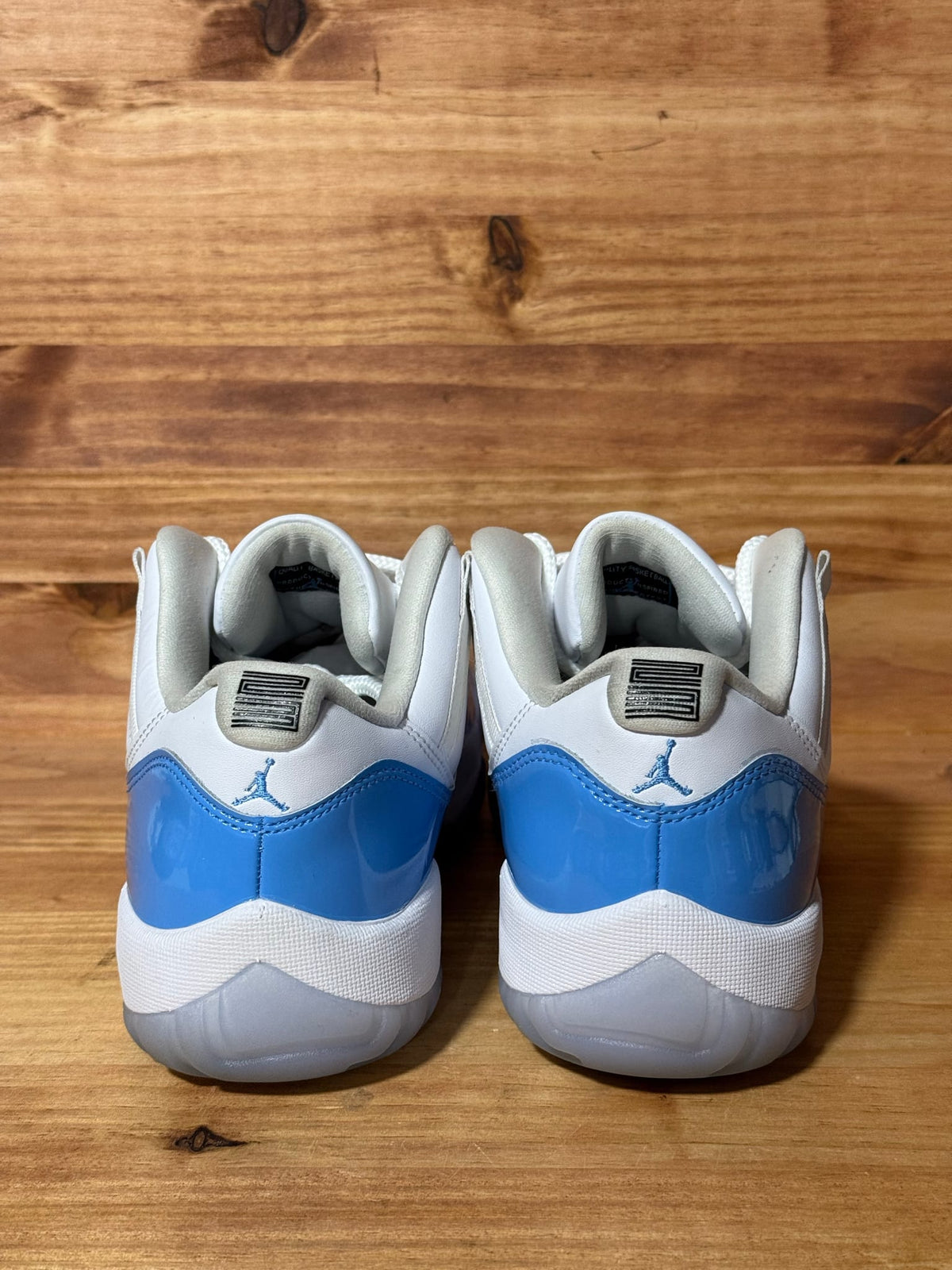 Jordan 11 Retro Low University Blue (2026) - Size 9