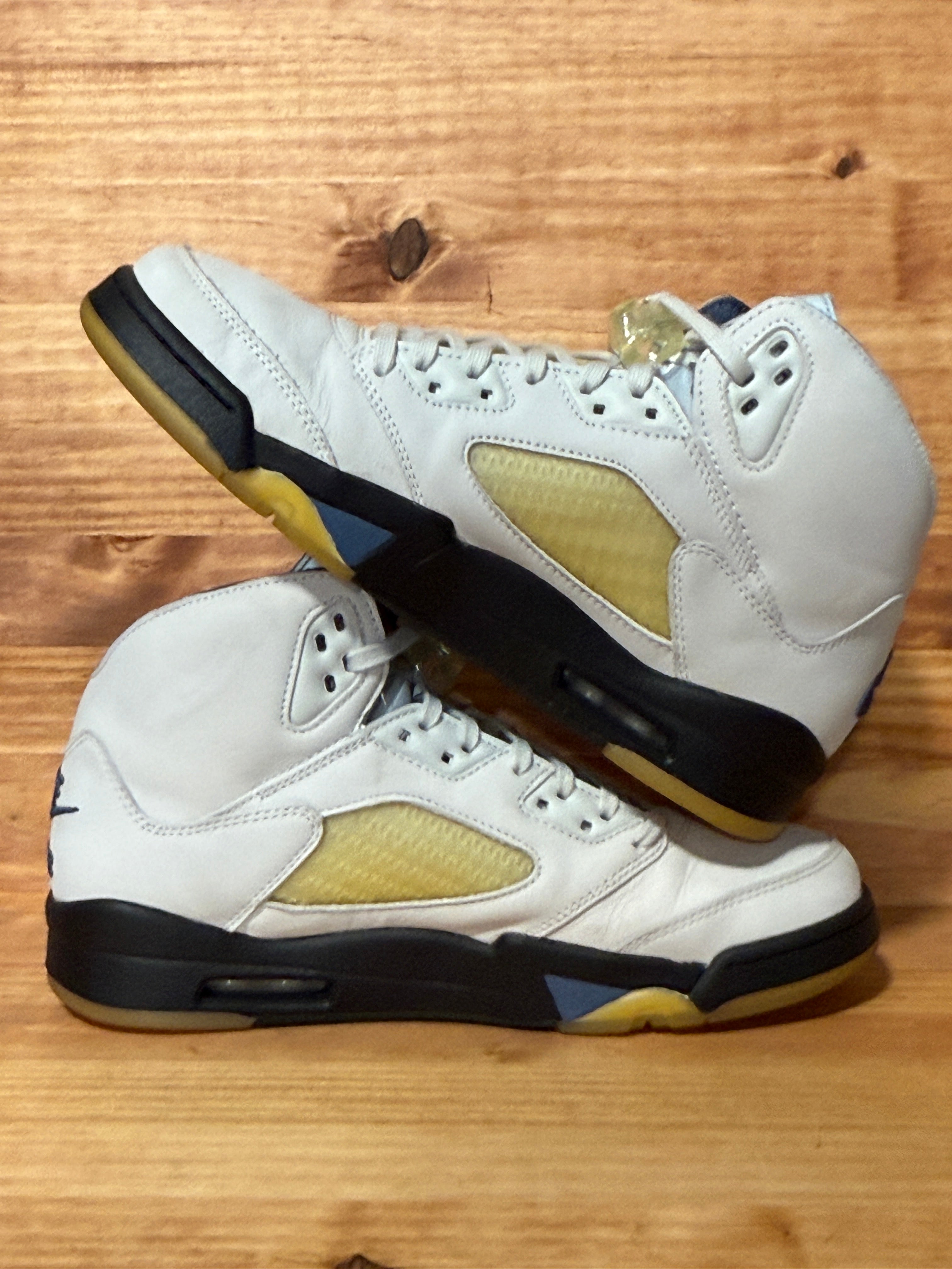 Jordan 5 Retro A Ma Maniére Dawn (Women's)