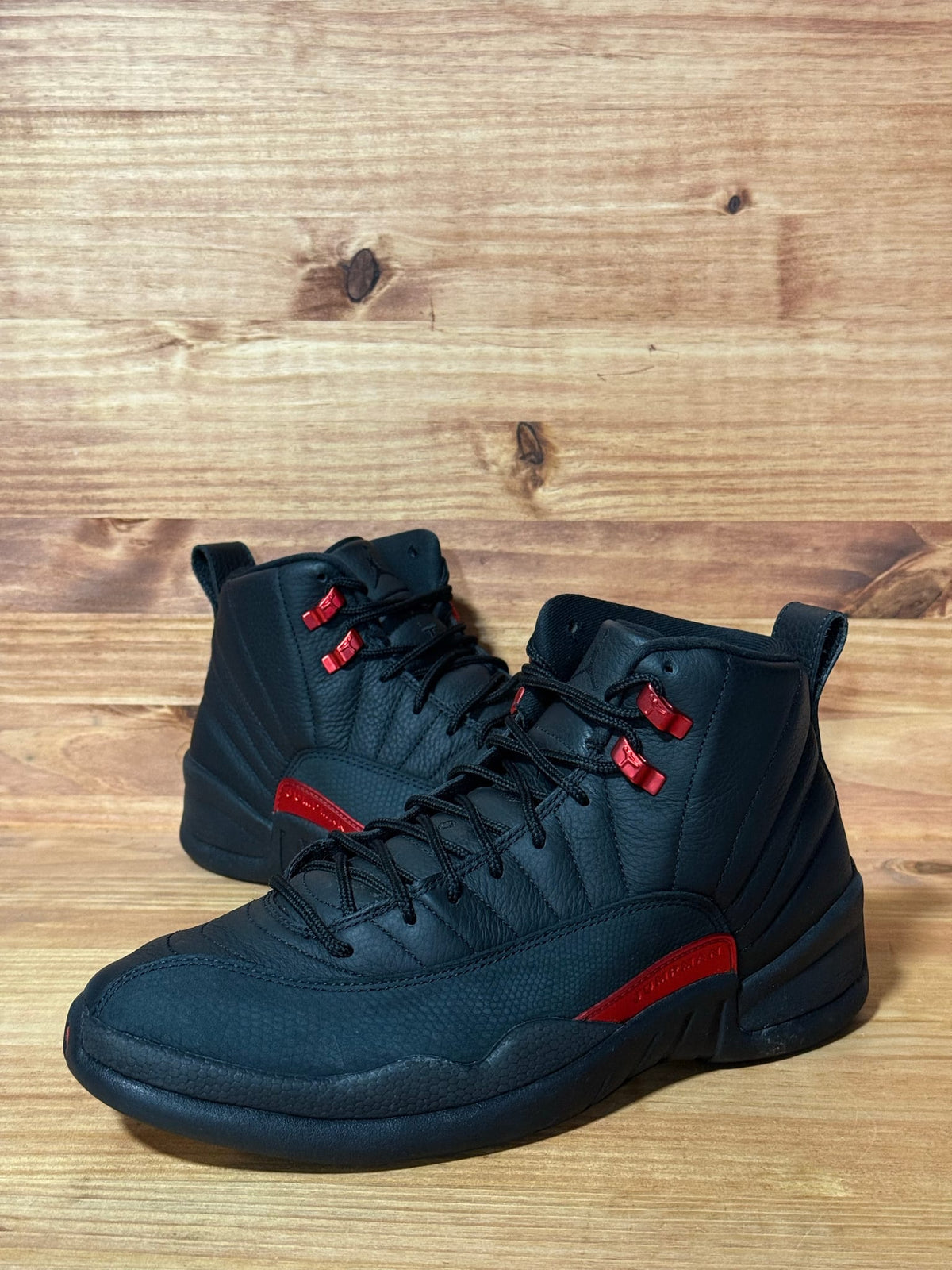 Jordan 12 Retro Bloodline - Size 9