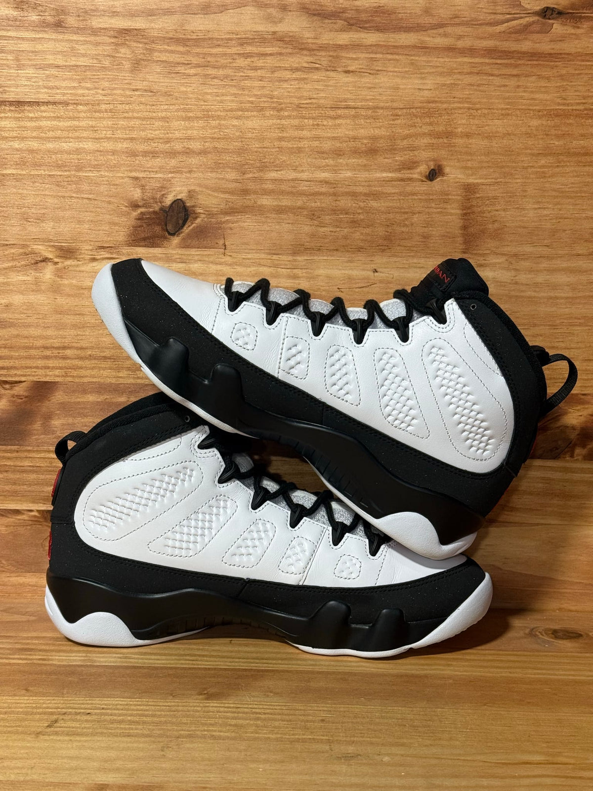 Jordan 9 Retro OG Space Jam (2026) - Size 9