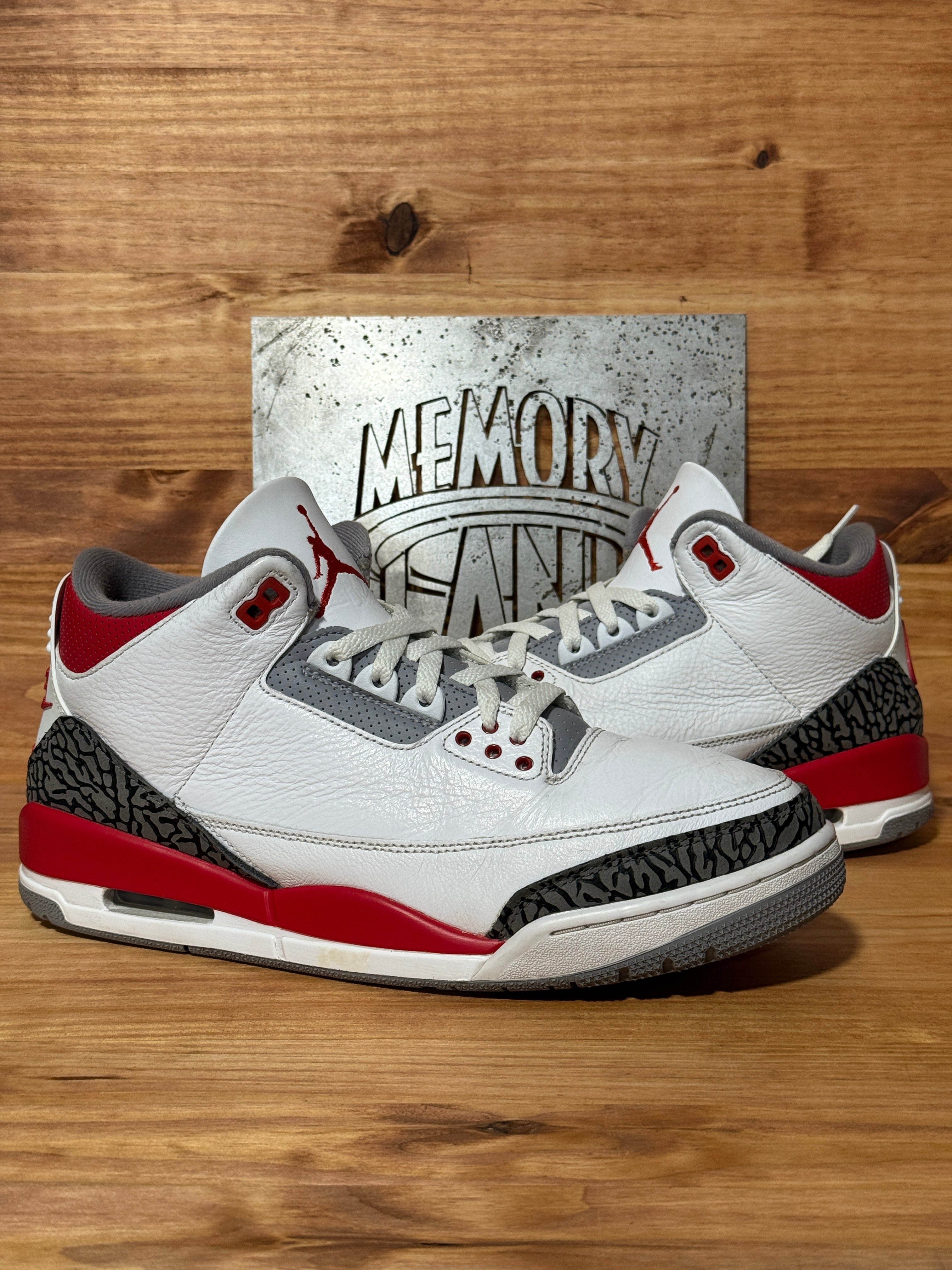 Jordan 3 Retro Fire Red (2022)