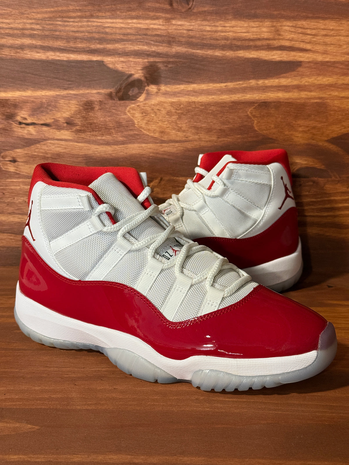 Jordan 11 Retro Cherry (2022)