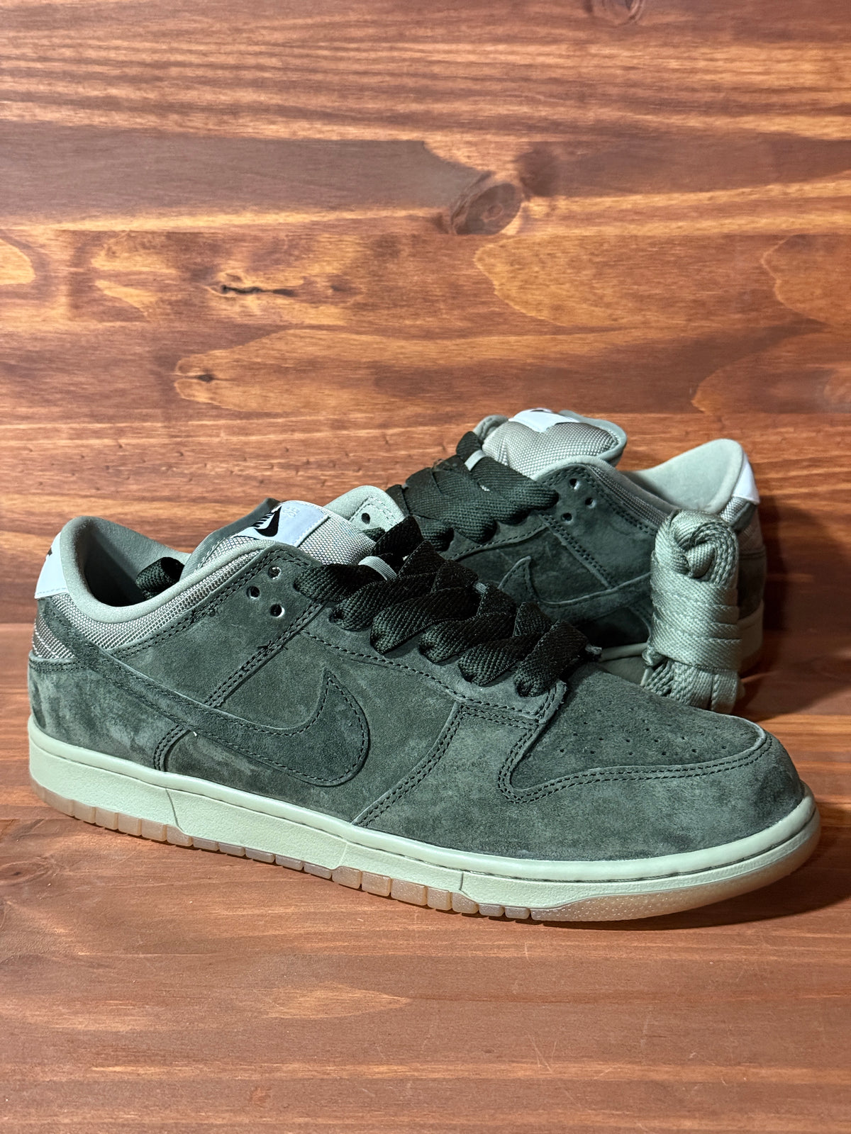 Nike SB Dunk Low Pro B Sequoia Size 11