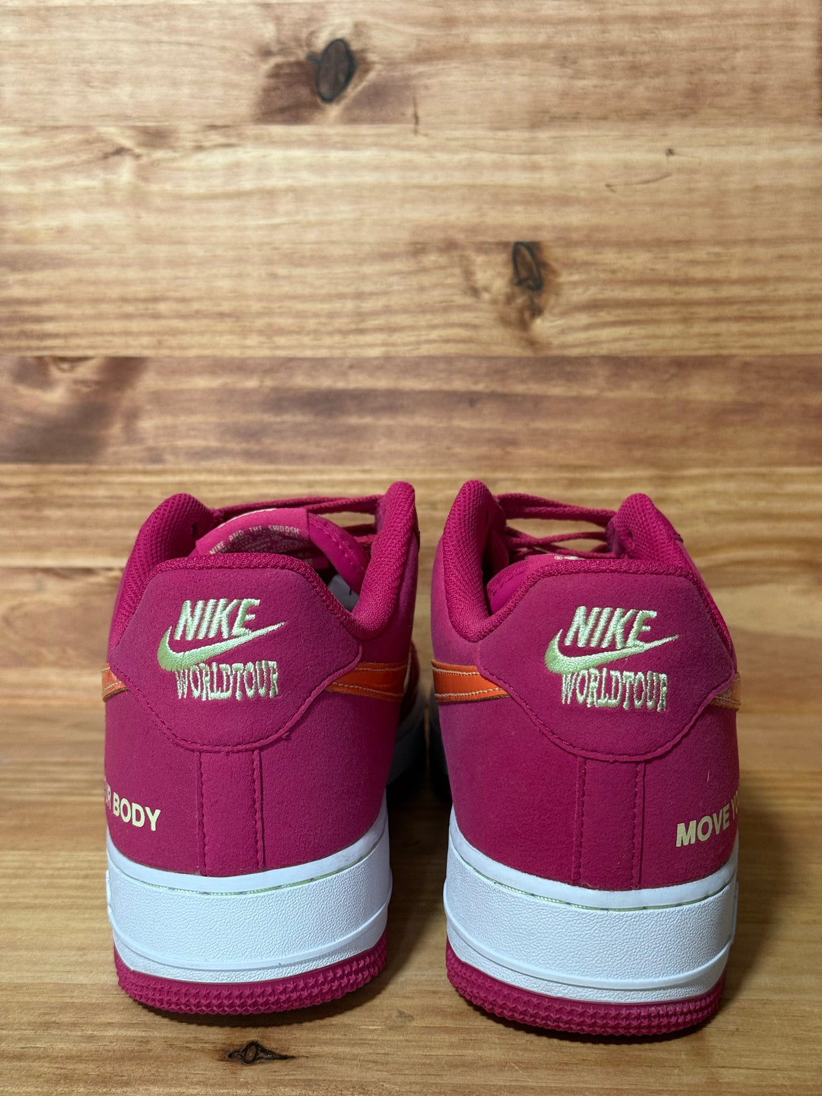 Nike Air Force 1 Low World Tour