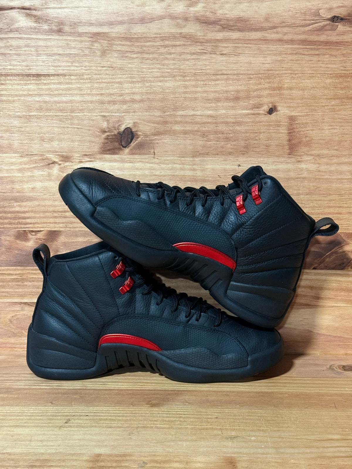 Jordan 12 Retro Bloodline - Size 9.5