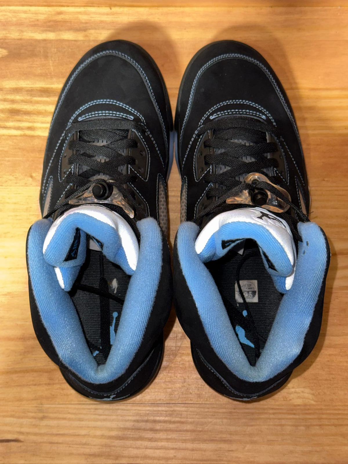 Jordan 5 Retro Black University Blue (2026) - Size 10.5
