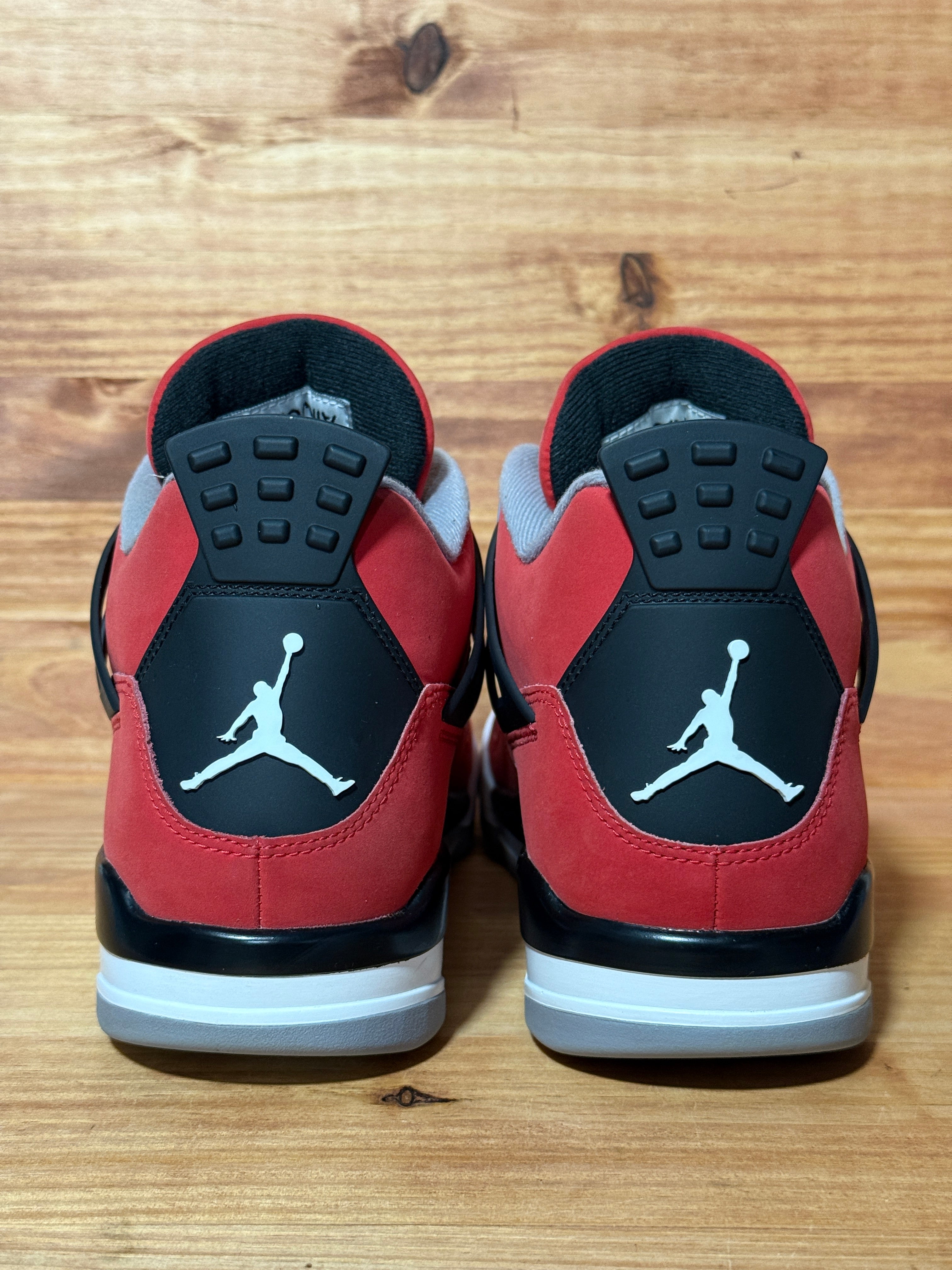 Jordan 4 Retro Toro Bravo (2026)