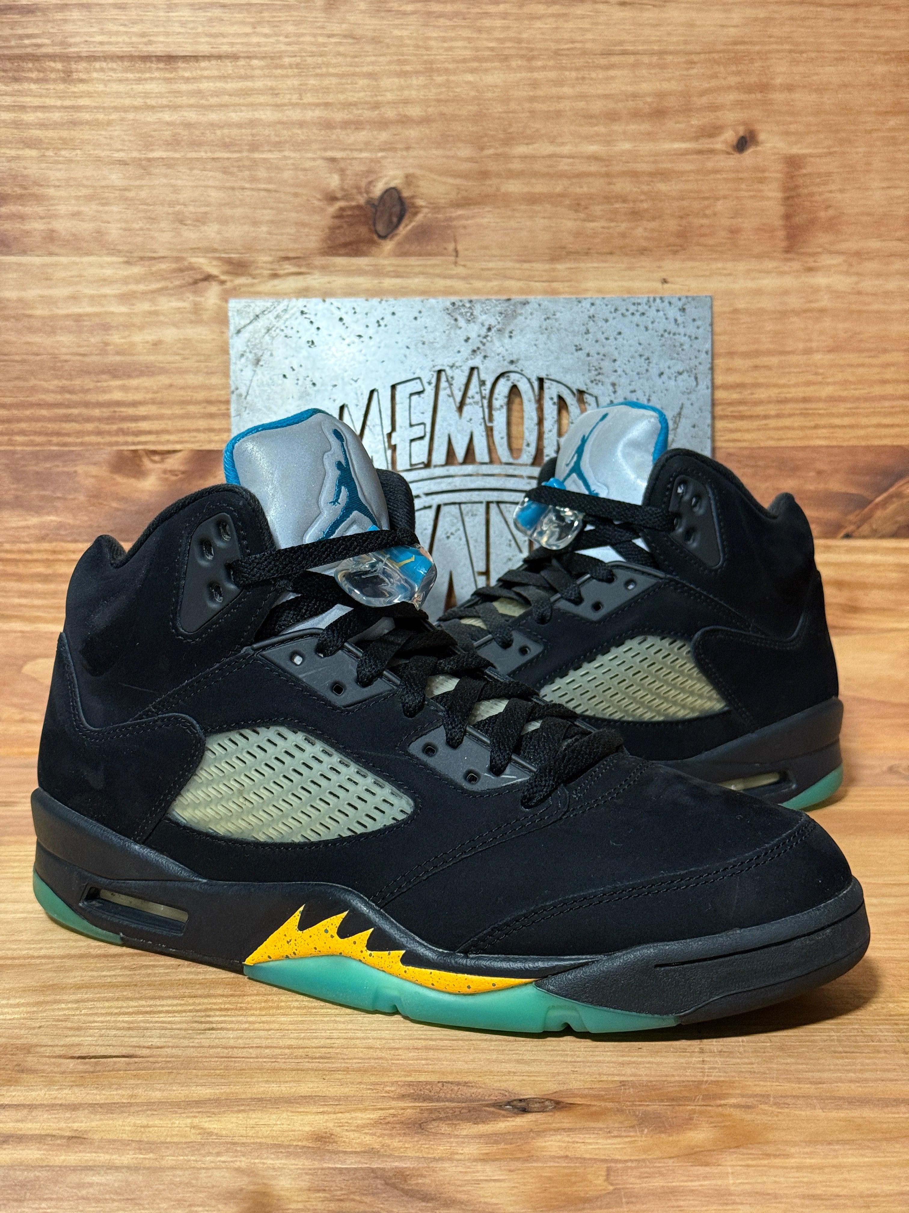 Jordan 5 Retro Aqua