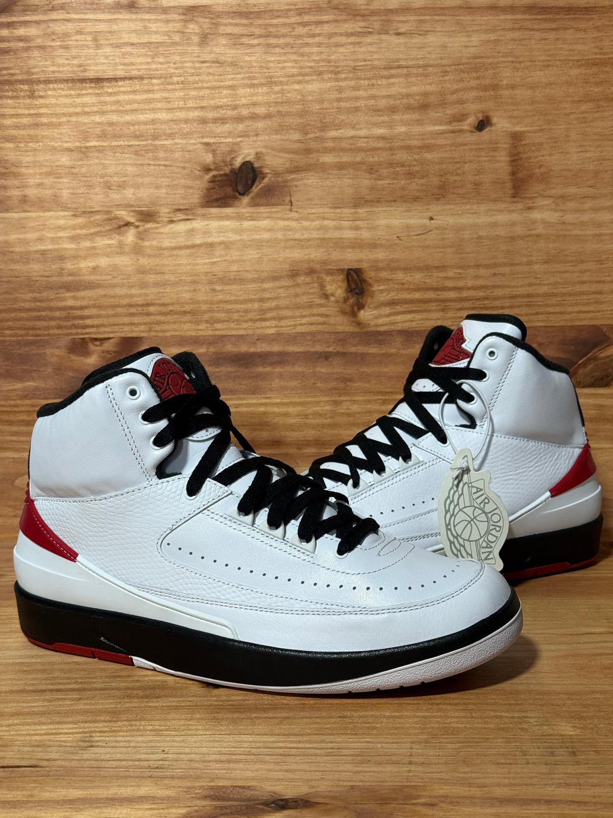 Jordan 2 Retro OG Chicago (2022)