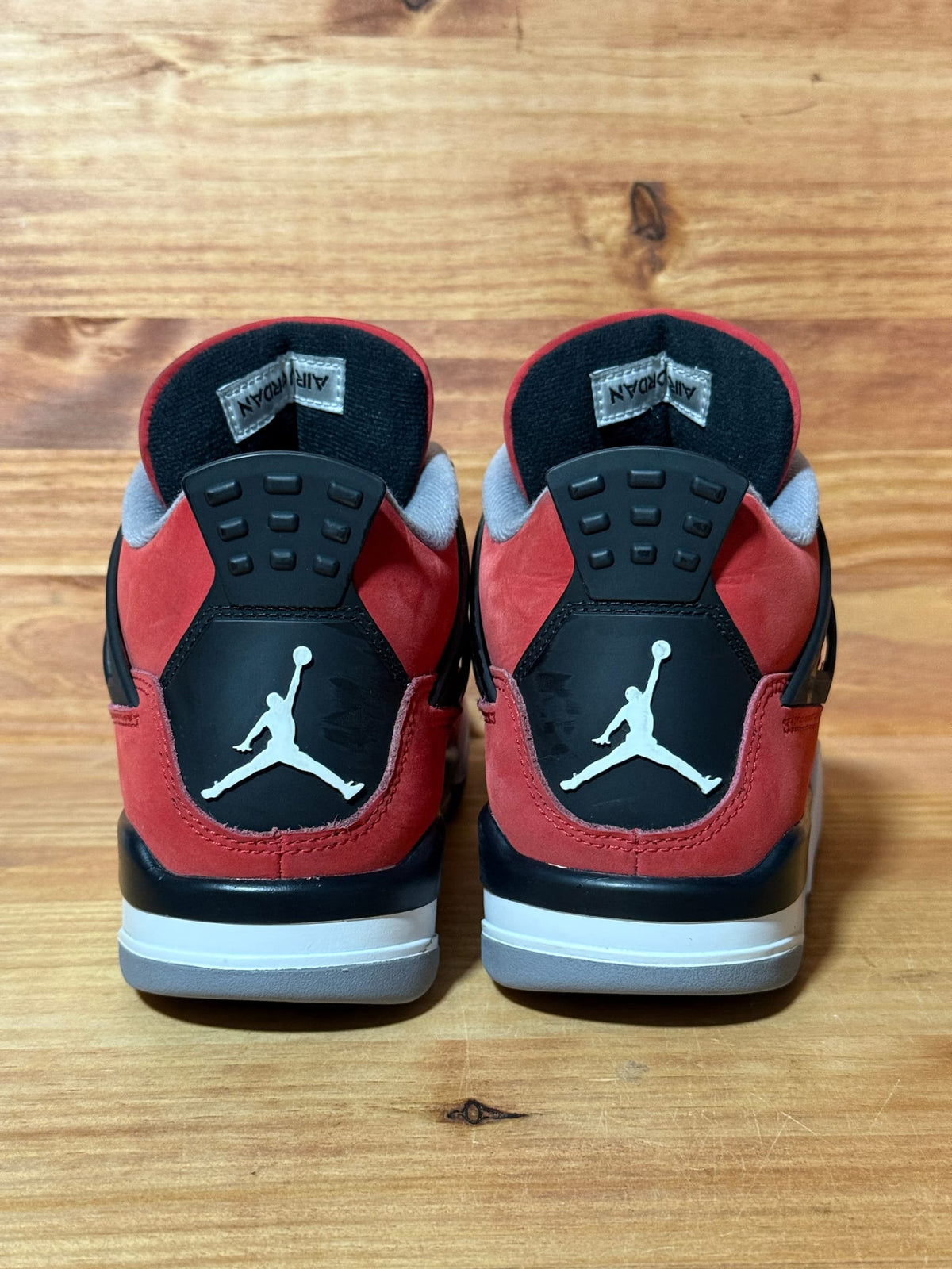 Jordan 4 Retro Toro Bravo (2026) (GS) - Size 7y