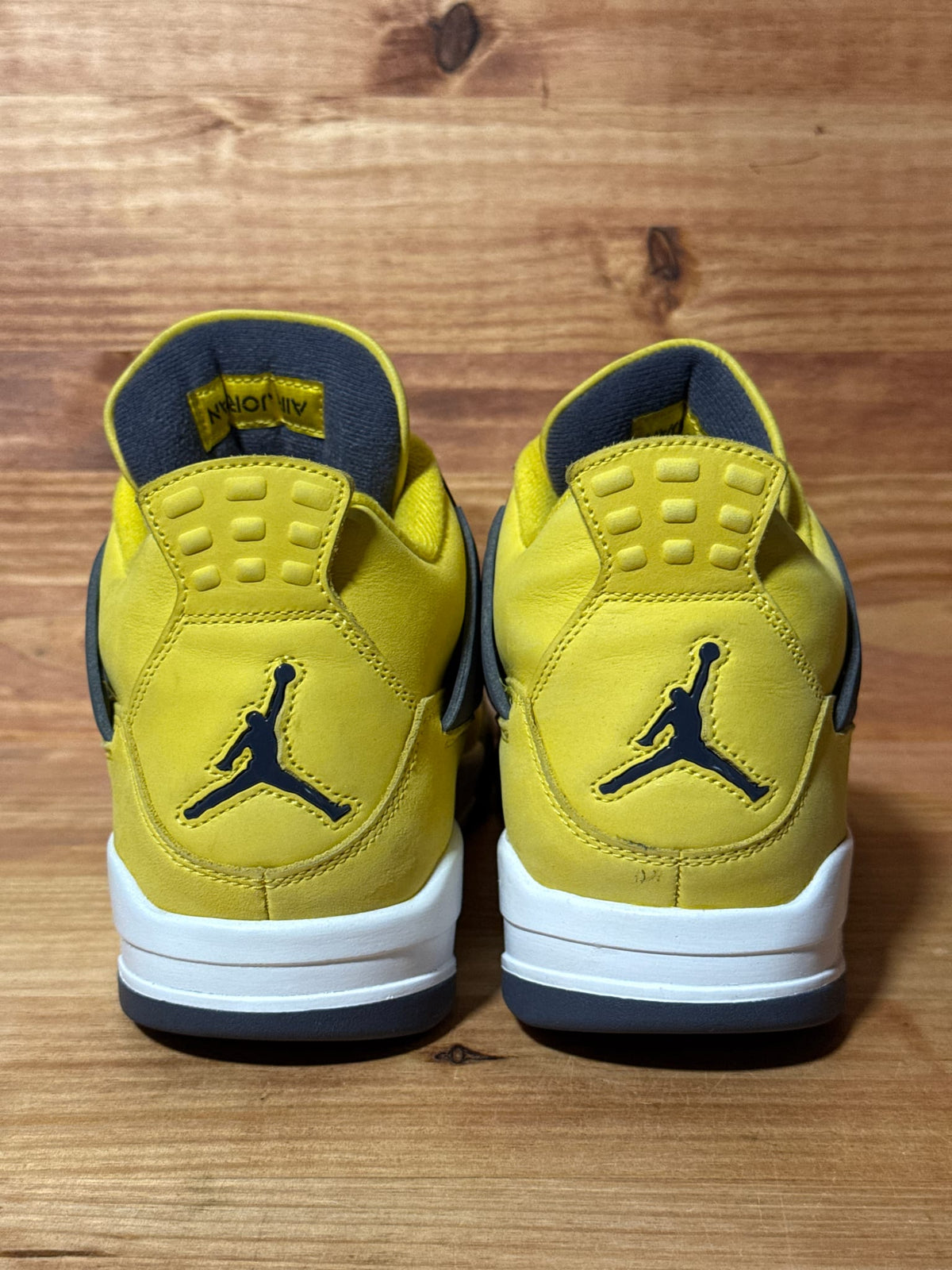 Jordan 4 Retro Lightning (2021) - Size 12