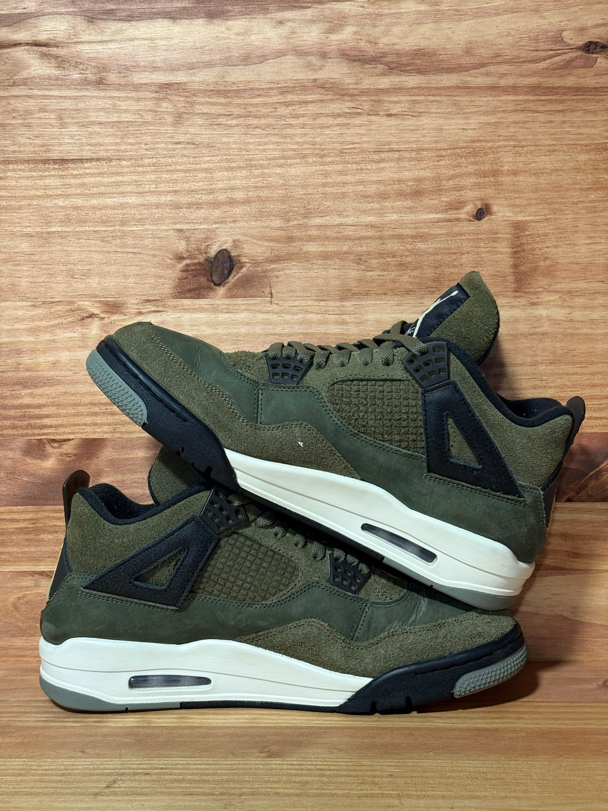 Jordan 4 Retro SE Craft Medium Olive