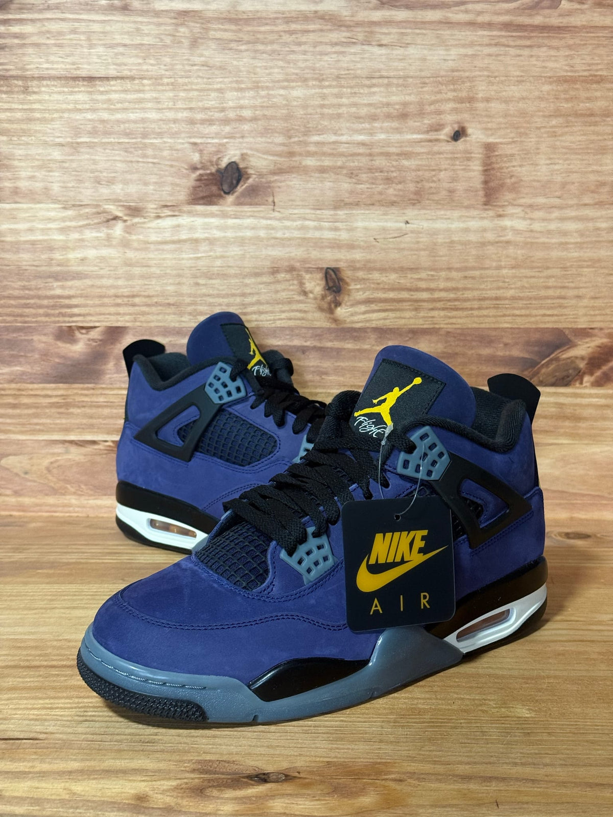 Jordan 4 Retro Lakers - Size 10
