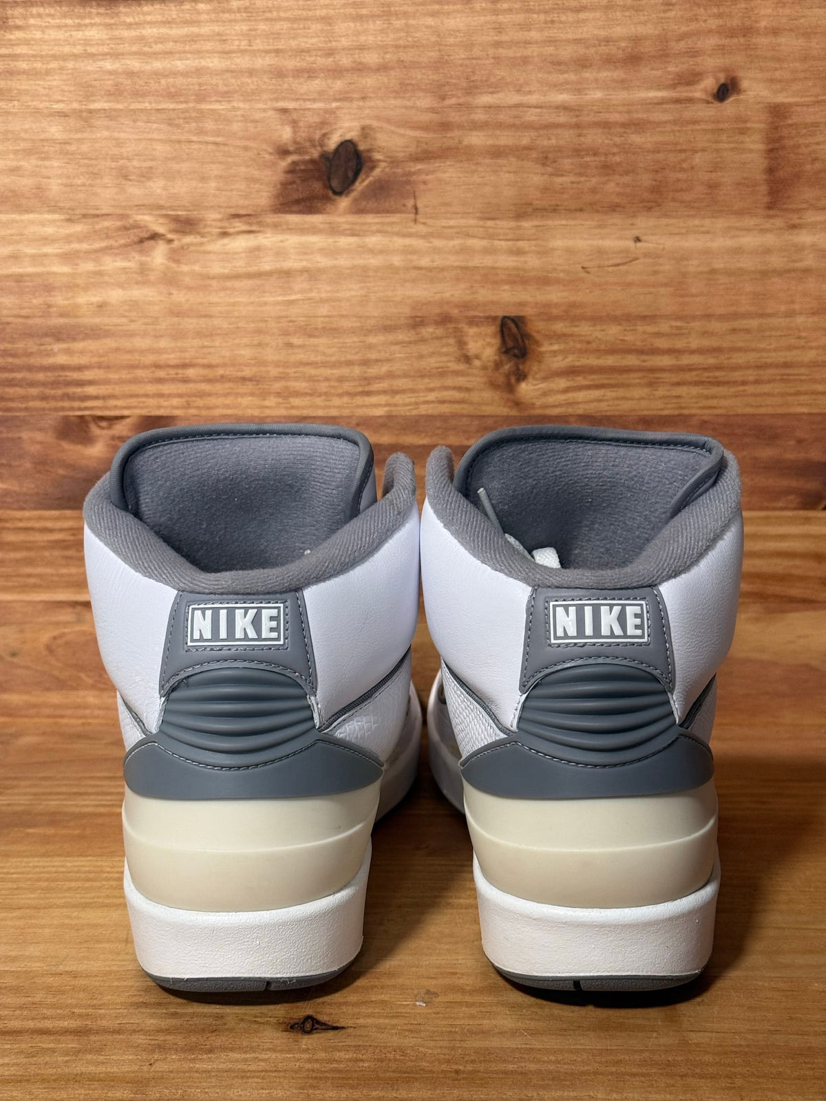 Jordan 2 Retro Cement Grey - Size 10