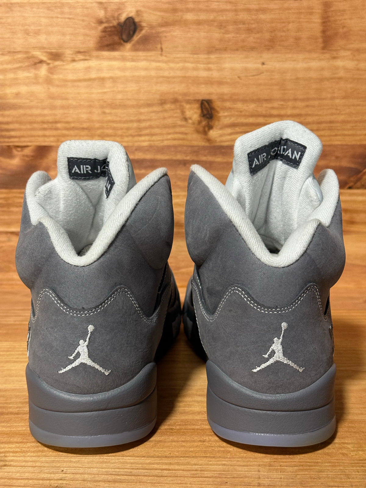 Jordan 5 Retro Wolf Grey (2026)
