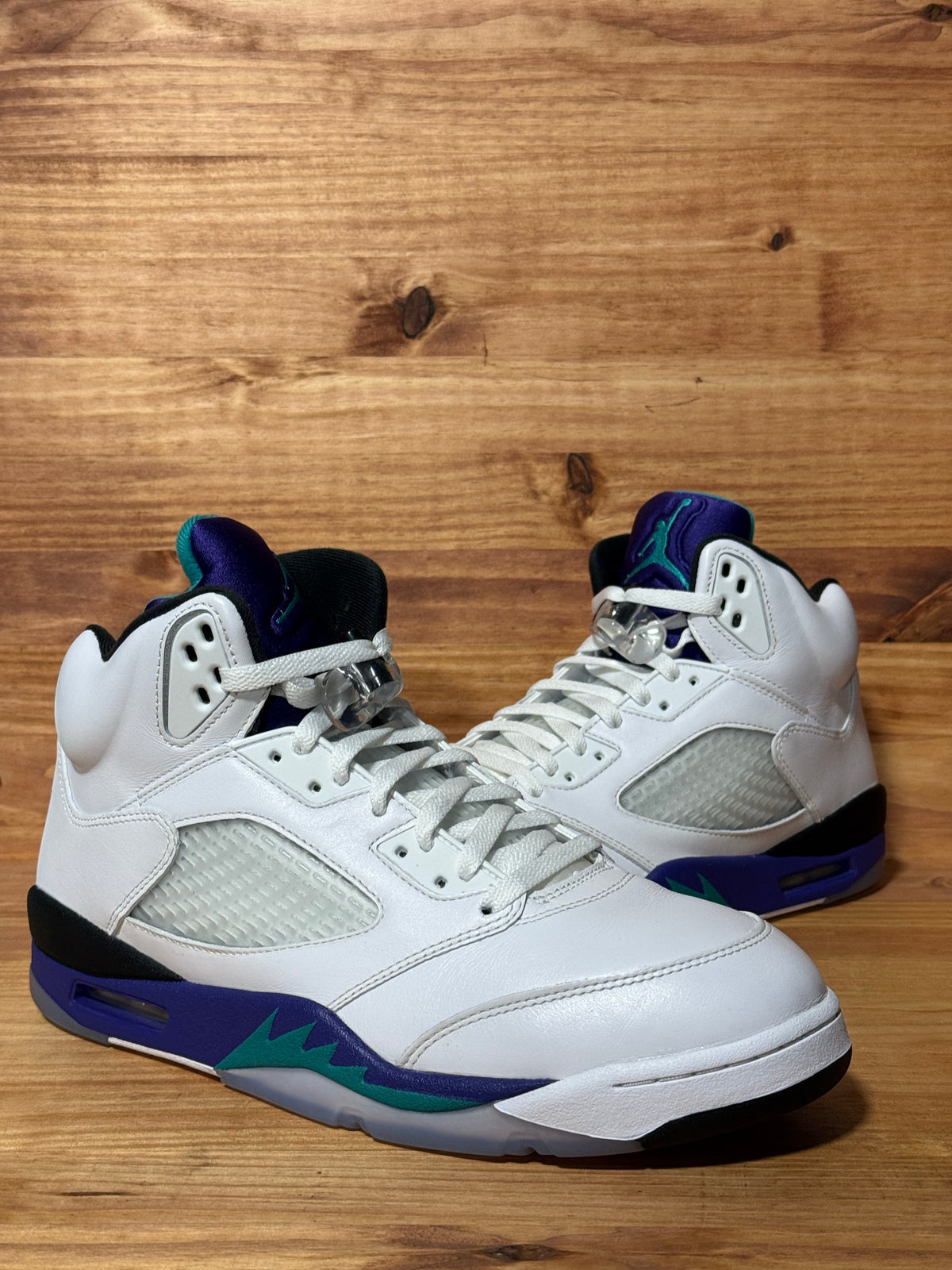 Jordan 5 Retro Grape (2025)